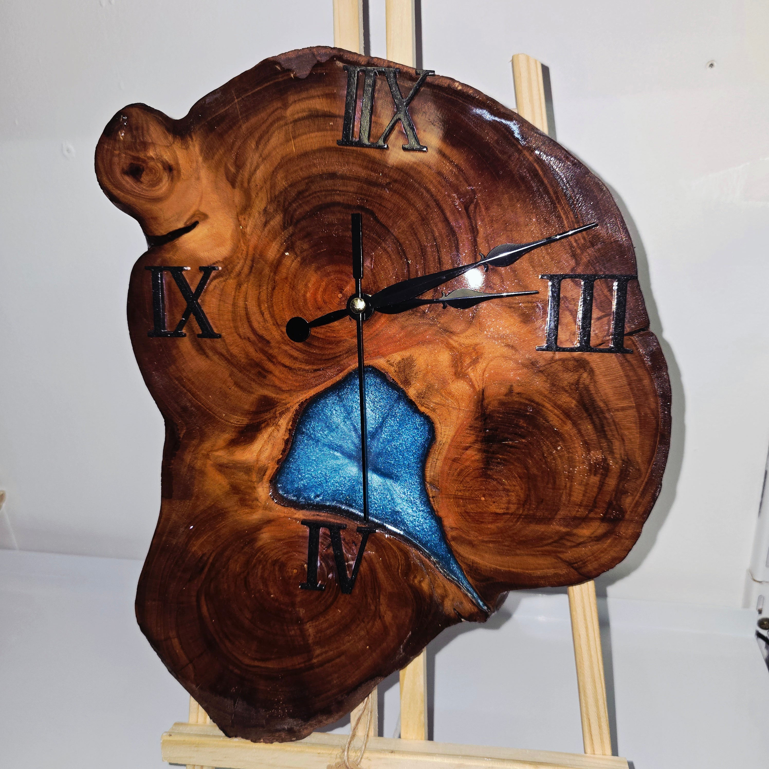 Handmade Wooden & Epoxy Resin Wall Clock – Natural Wood Design