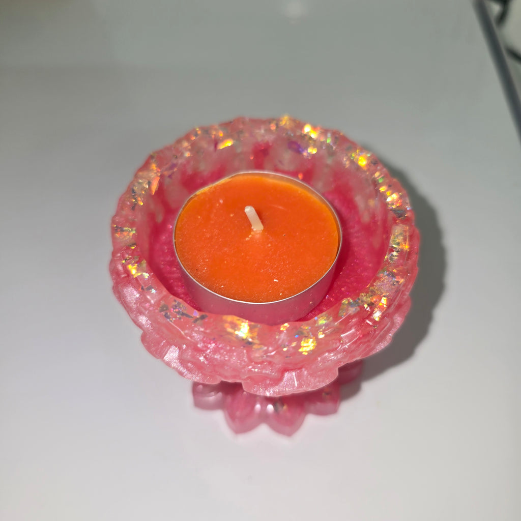 Handmade Resin Tealight Holder – Small Decorative Candle Base (7 × 7 cm.)