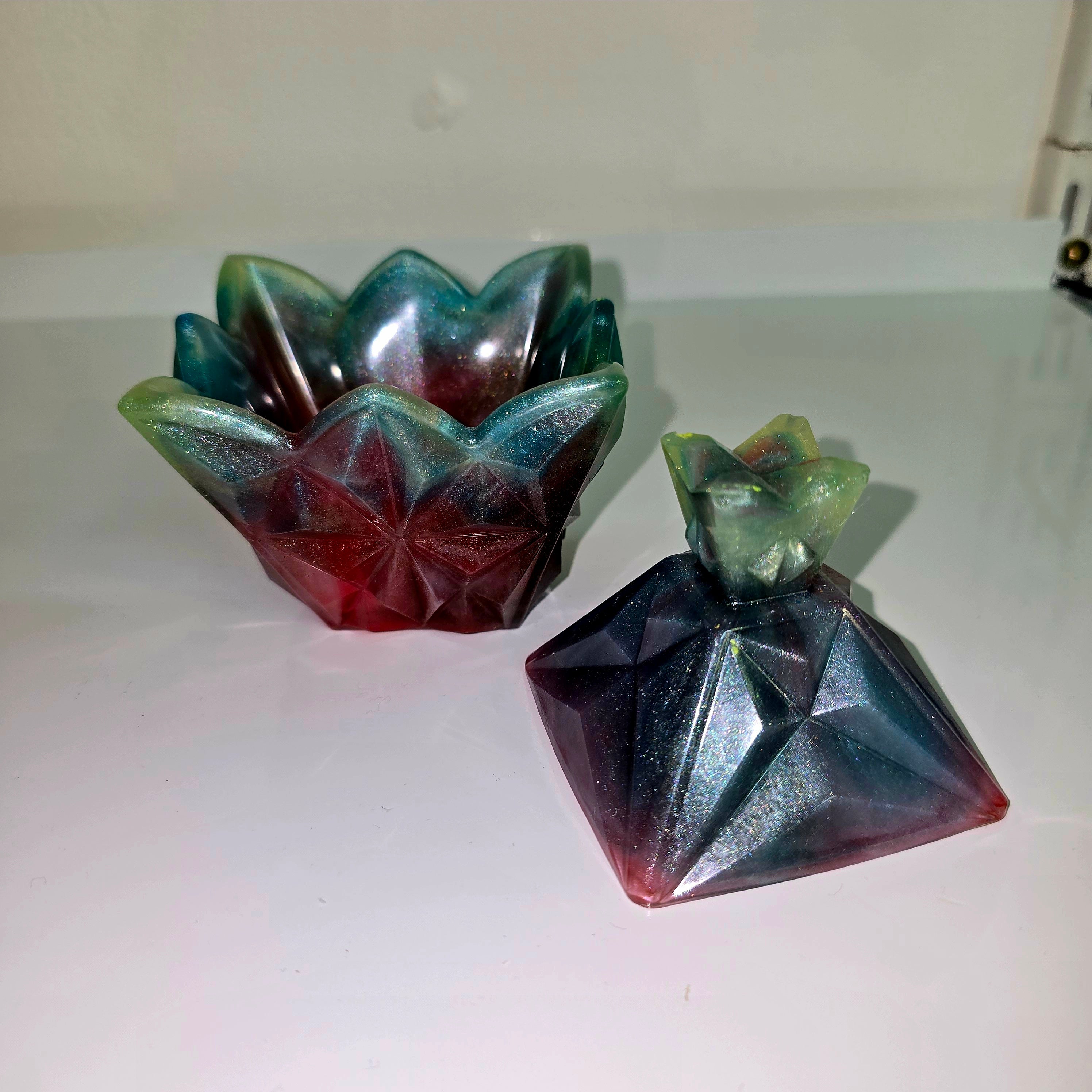 Handmade Resin Jewellery Box – Geometric Trinket Box (Colour Variation)