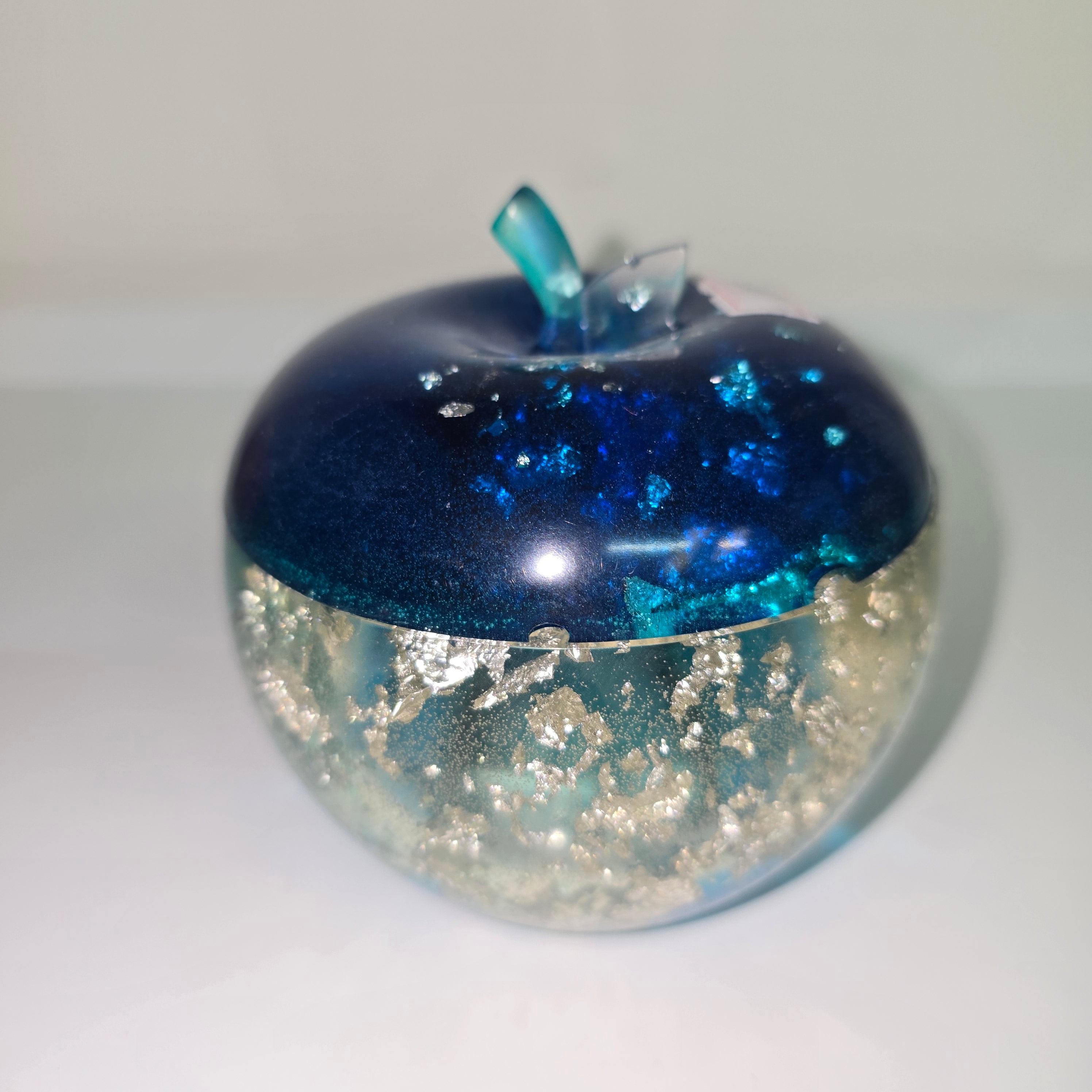Apple-Shaped Jewellery Box – Handmade Resin Trinket Box (Assorted Colours)