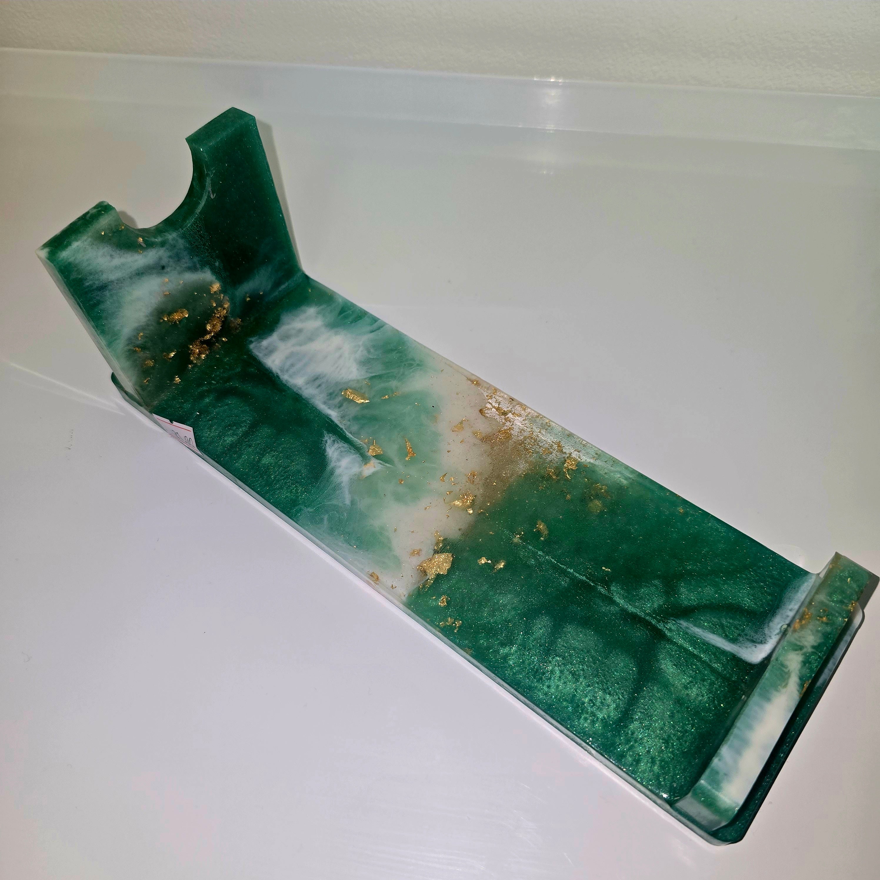 Handmade Epoxy Resin Wine Bottle Holder – Unique Modern Resin Art Stand (25 cm)