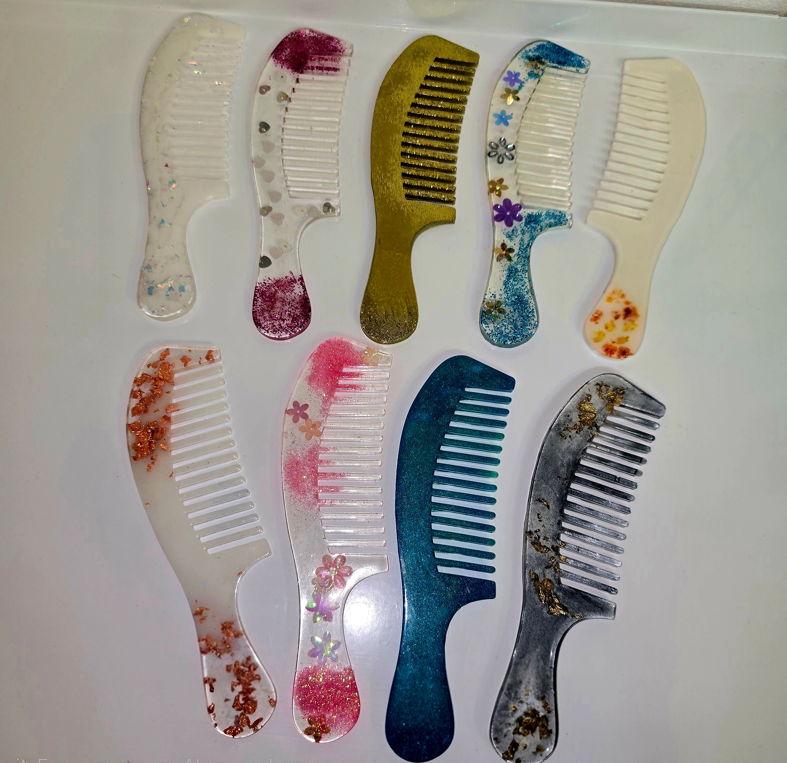 Handmade Epoxy Resin Hair Comb – Unique Floral & Color Designs