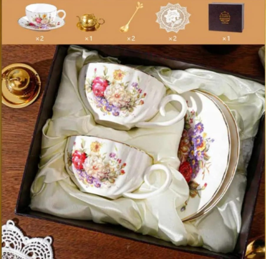 Luxury Floral Porcelain Tea Set for Two – Elegant Gift Box