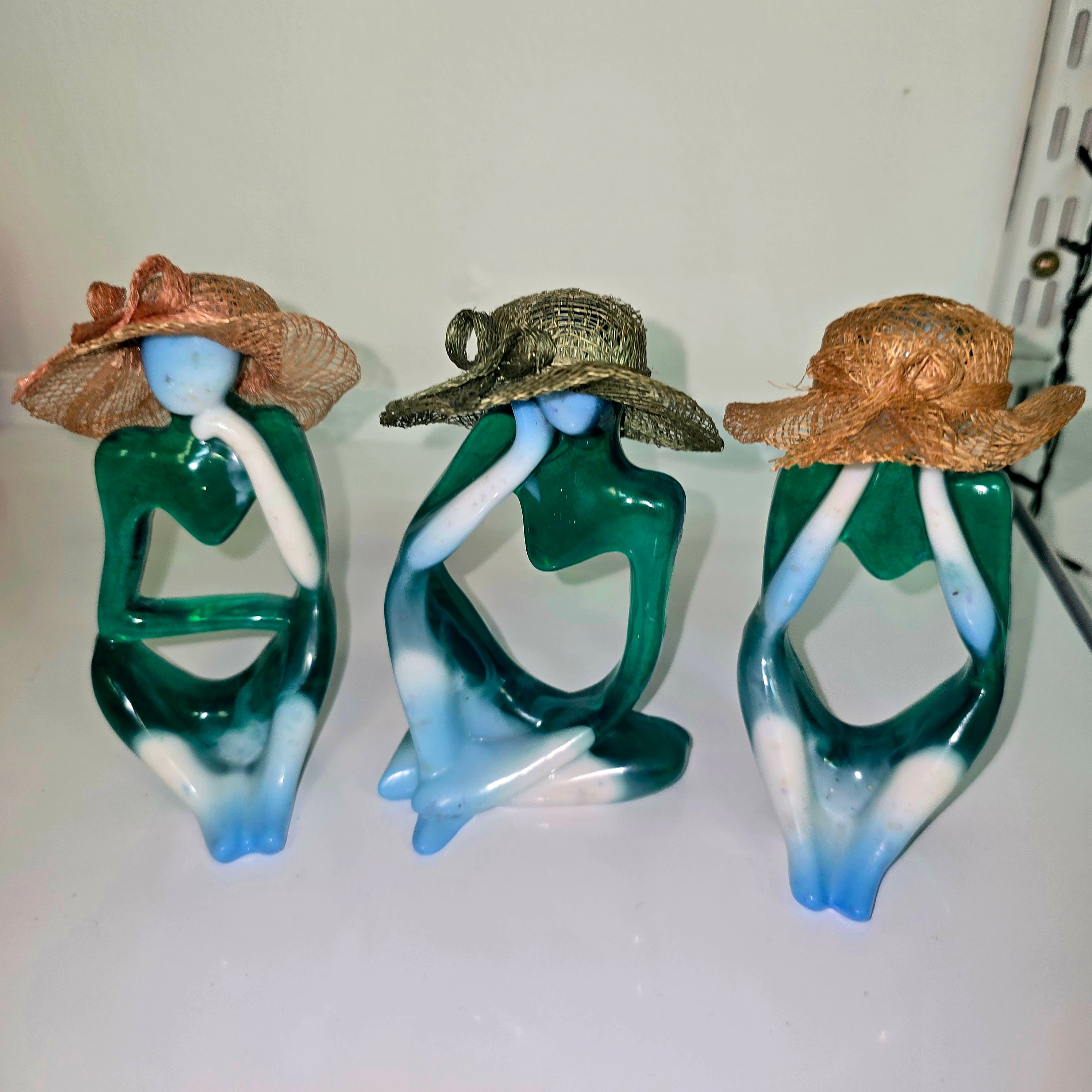 Handmade Epoxy Resin Figurines – Artistic Home Décor