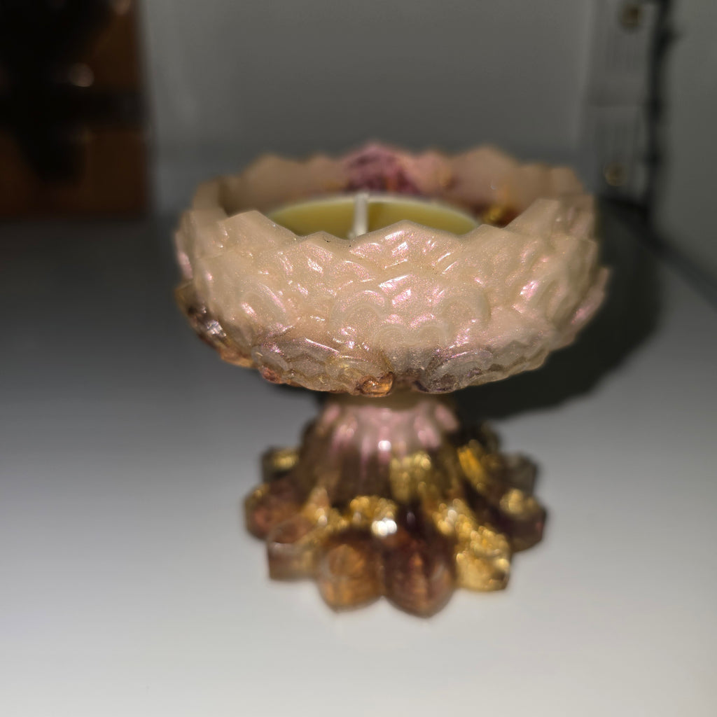 Handmade Resin Tealight Holder – Small Decorative Candle Base (7 × 7 cm.)