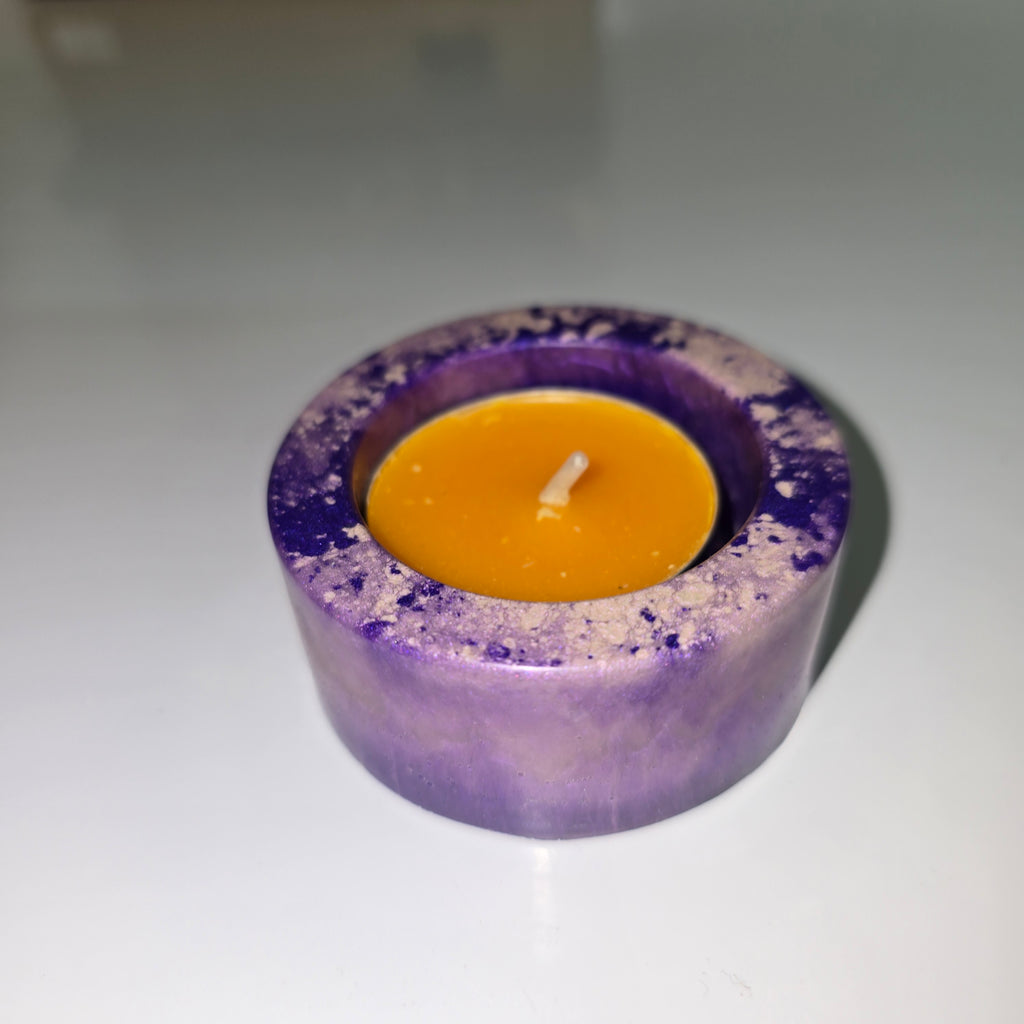 Handmade Resin Tealight Holder – Small Decorative Candle Base (6 cm)