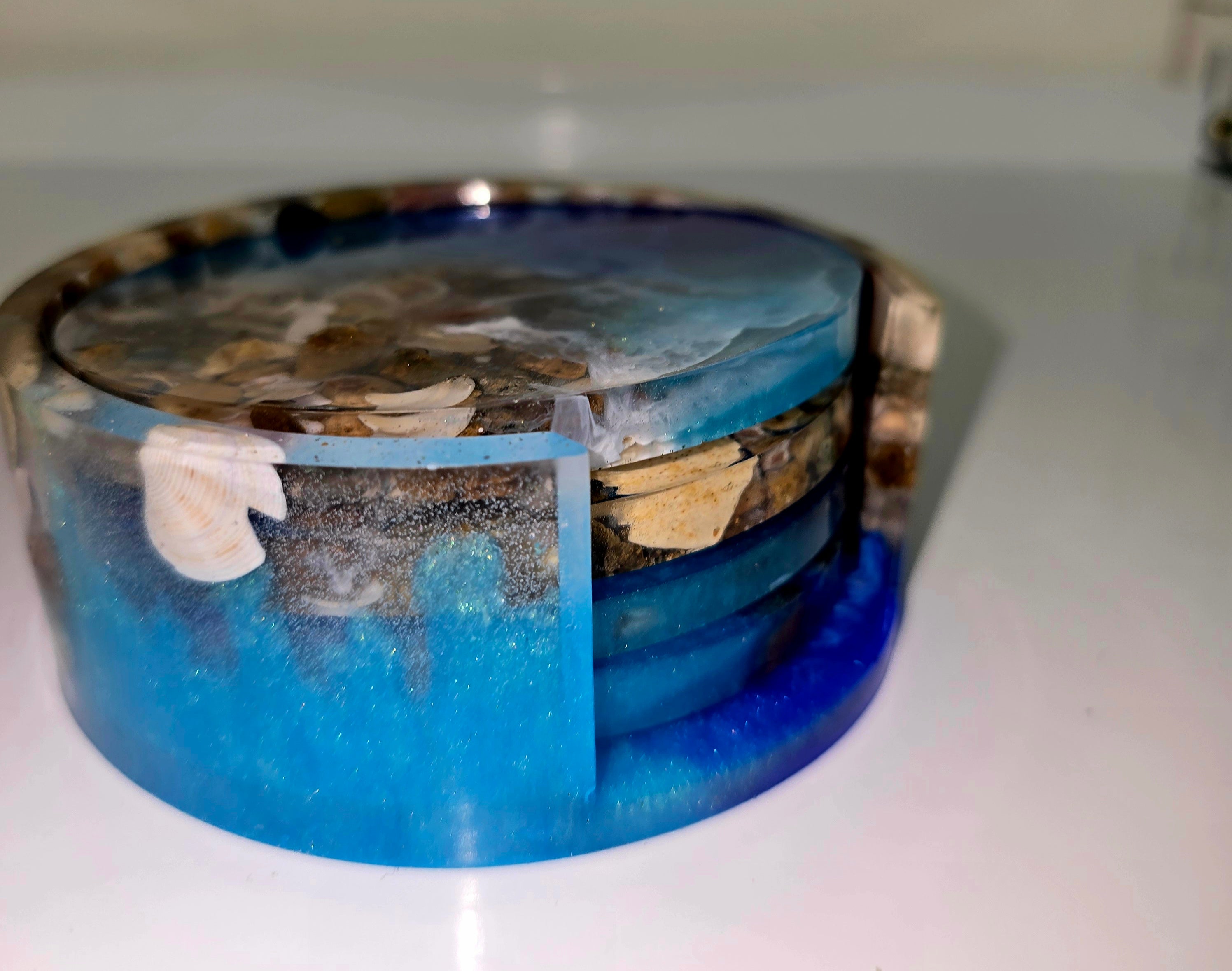 Handmade Resin Coaster Set with Storage Box – 10 cm Round Coasters