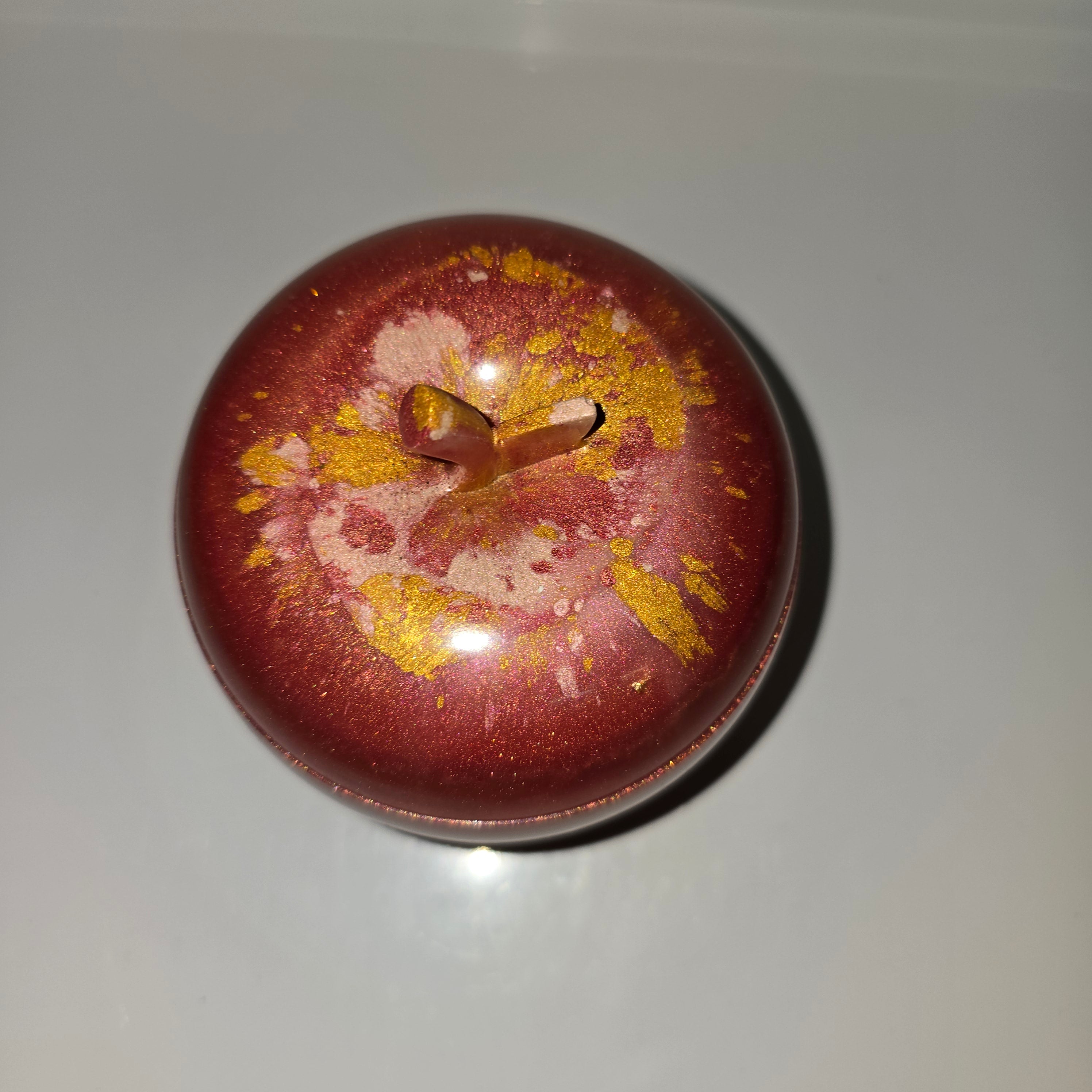 Apple-Shaped Jewellery Box – Handmade Resin Trinket Box (Assorted Colours)