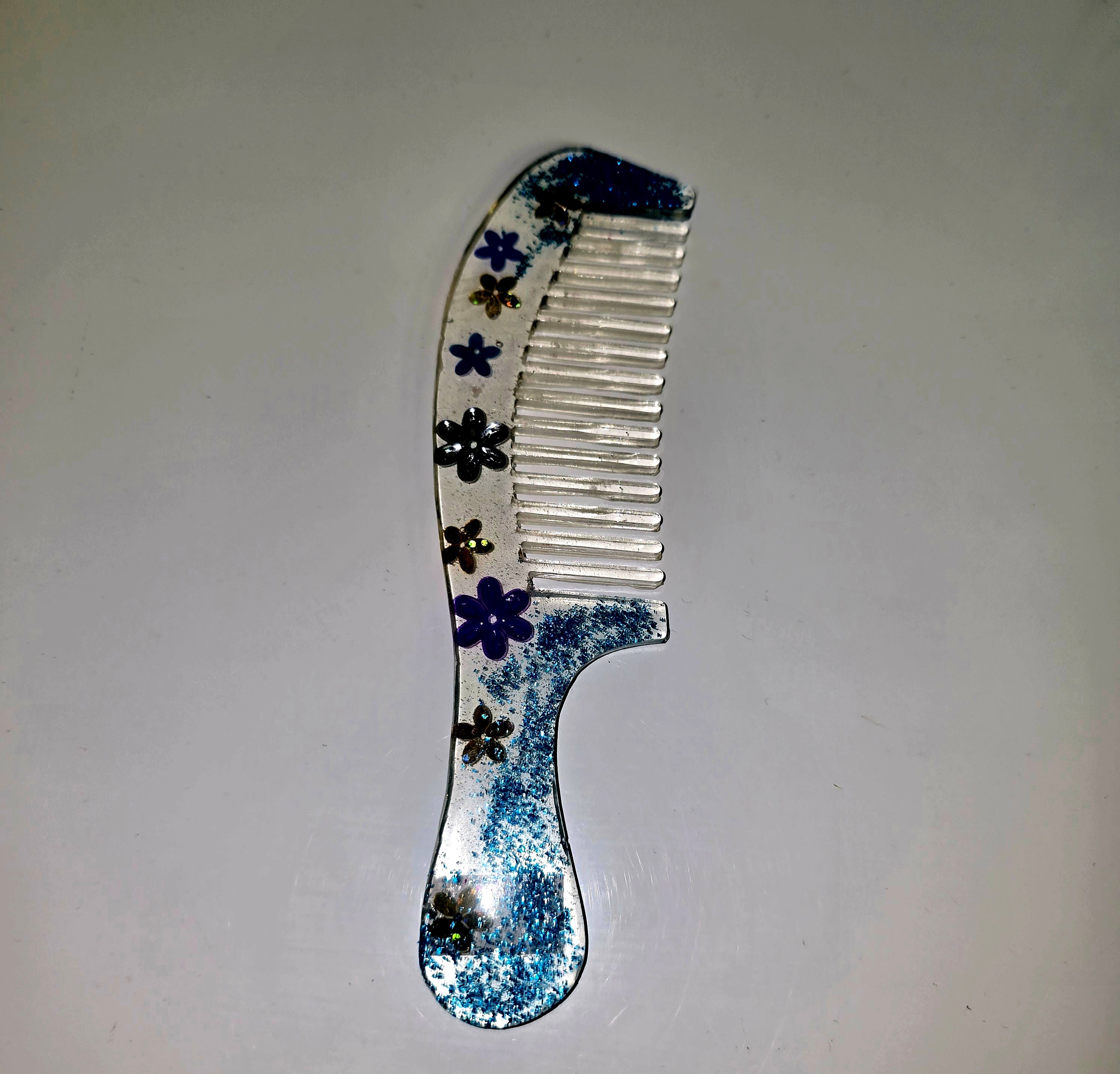 Handmade Epoxy Resin Hair Comb – Unique Floral & Color Designs