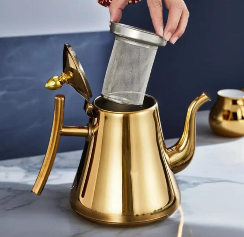 Golden Stainless Steel Kettle – 1.5L Elegant Tea & Coffee Kettle