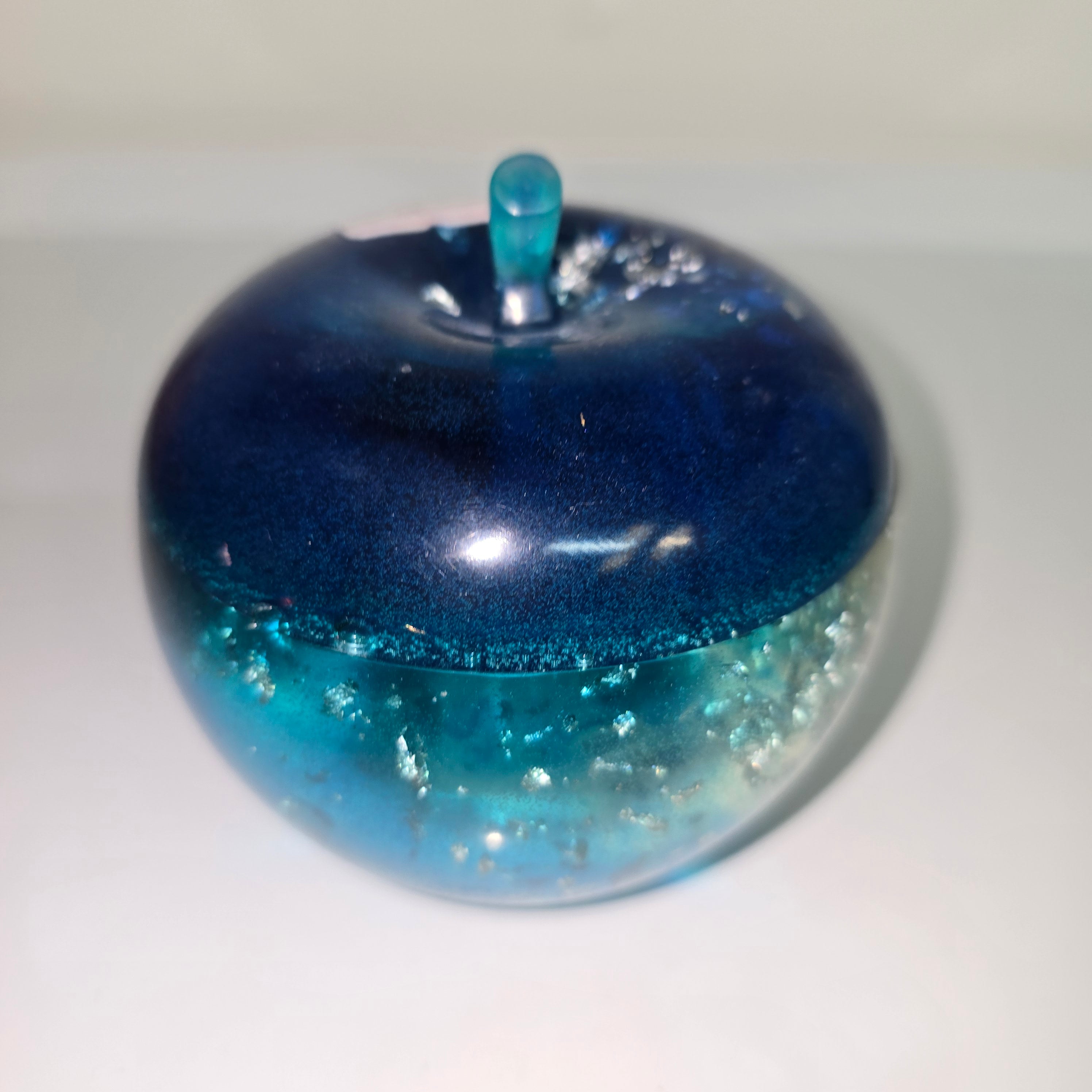 Apple-Shaped Jewellery Box – Handmade Resin Trinket Box (Assorted Colours)