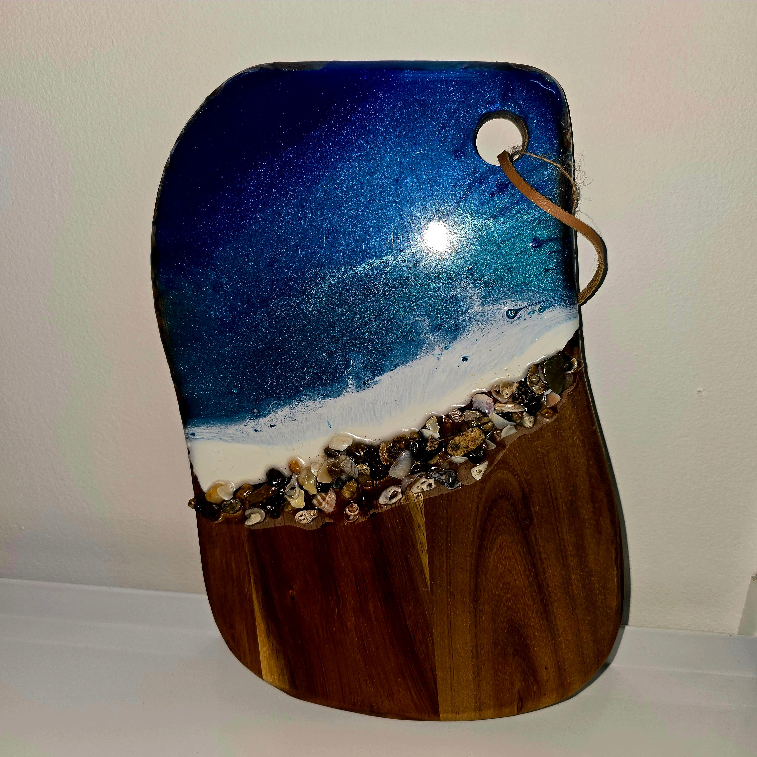 🌊 Handmade Wooden Serving Board with Resin Art – Ocean Style Design (30 × 20 cm)
