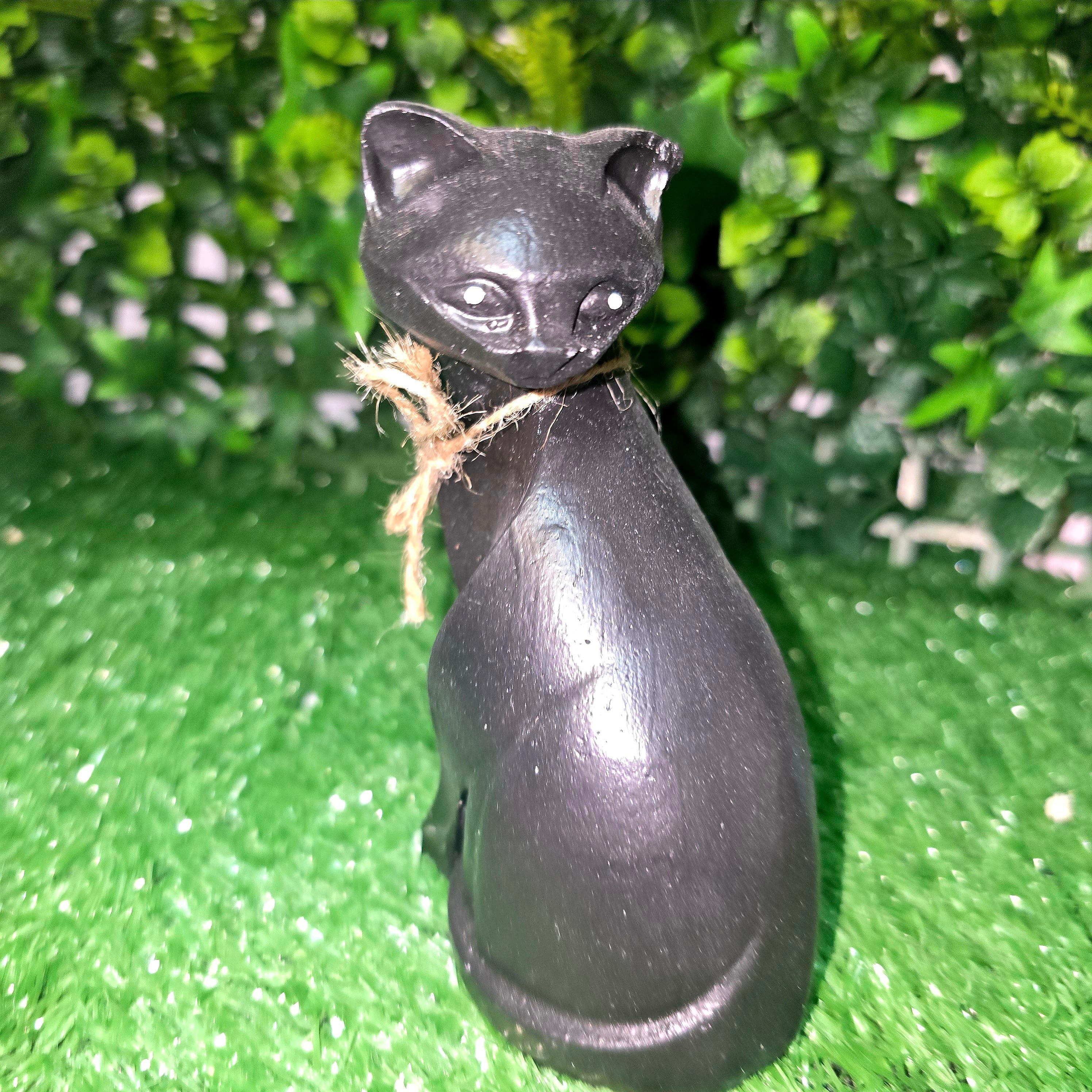 Handmade Cement Cat Figurine – Garden & Home Decor