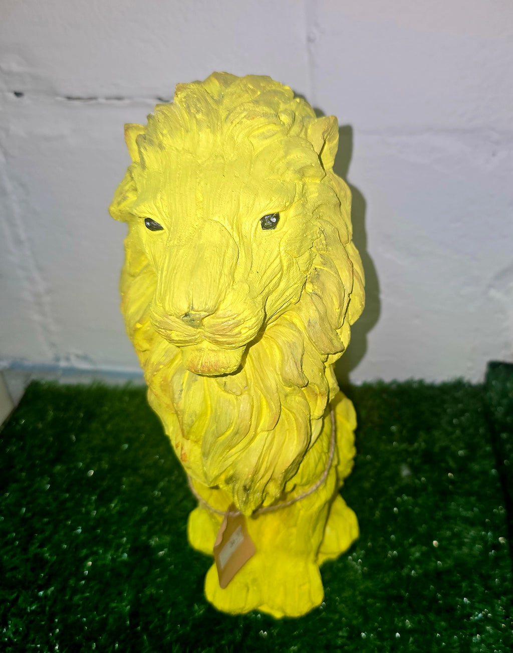 Handmade Cement Lion Sculpture – Decorative Garden & Home Ornament