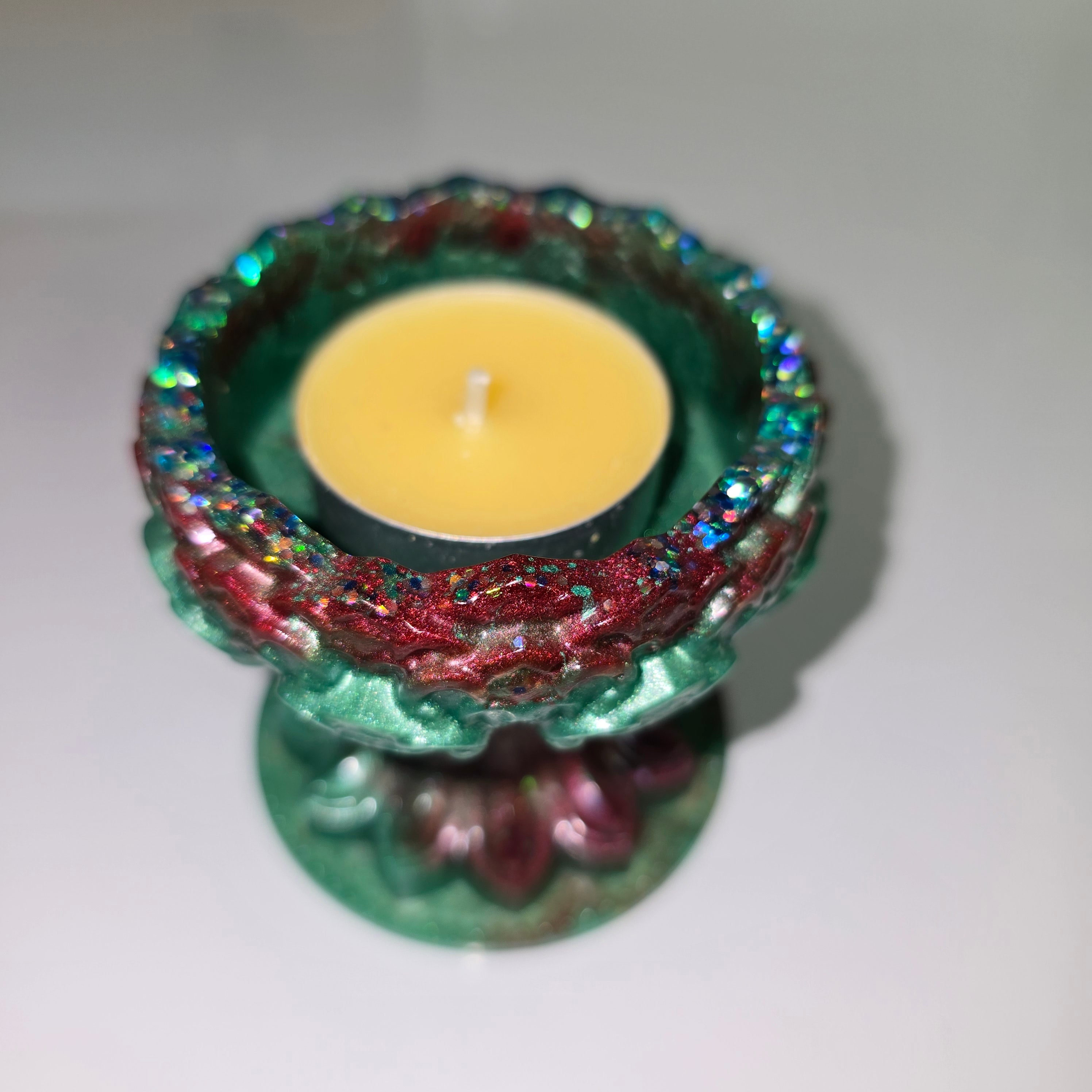 Handmade Resin Tealight Holder – Small Decorative Candle Base (7 × 7 cm.)