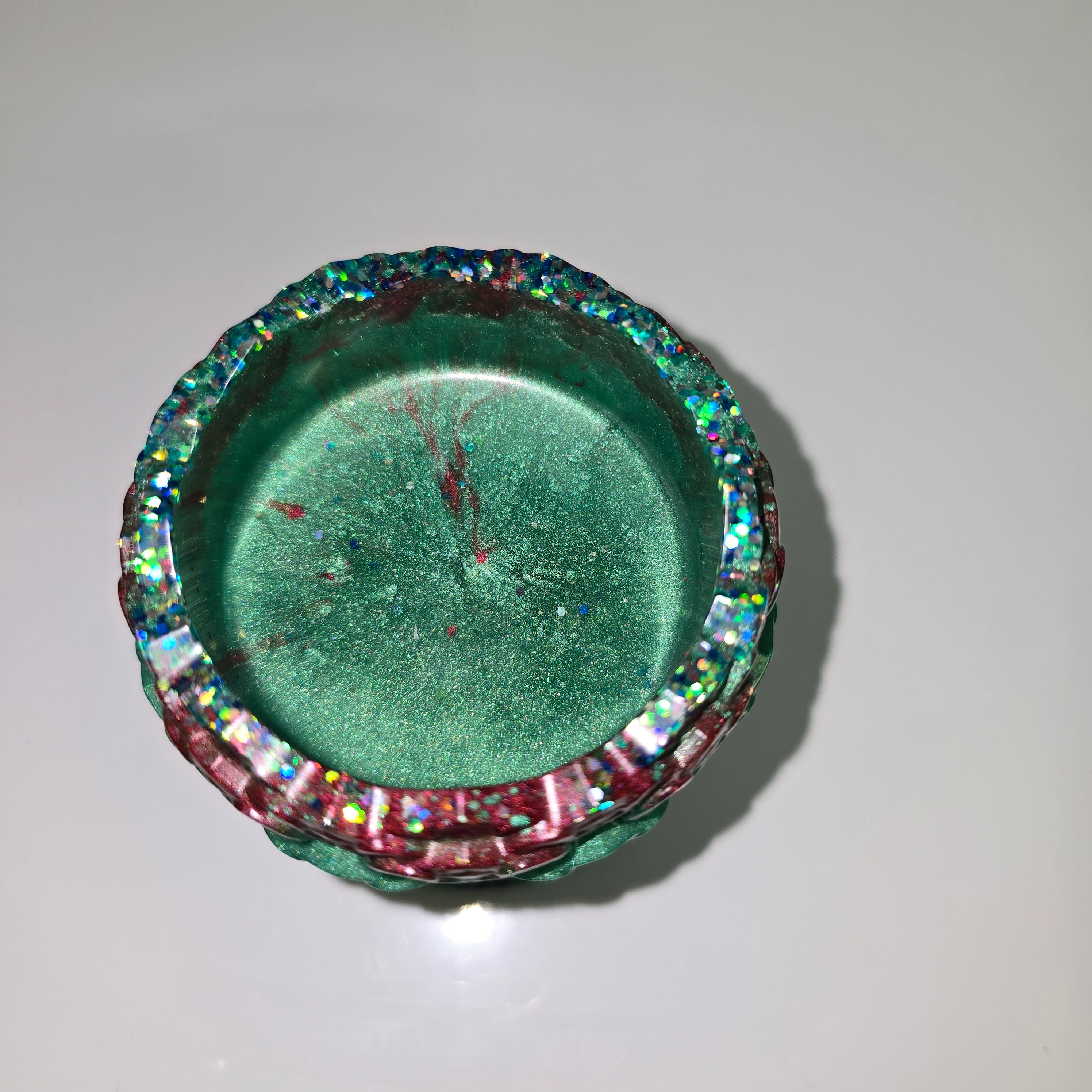 Handmade Resin Tealight Holder – Small Decorative Candle Base (7 × 7 cm.)