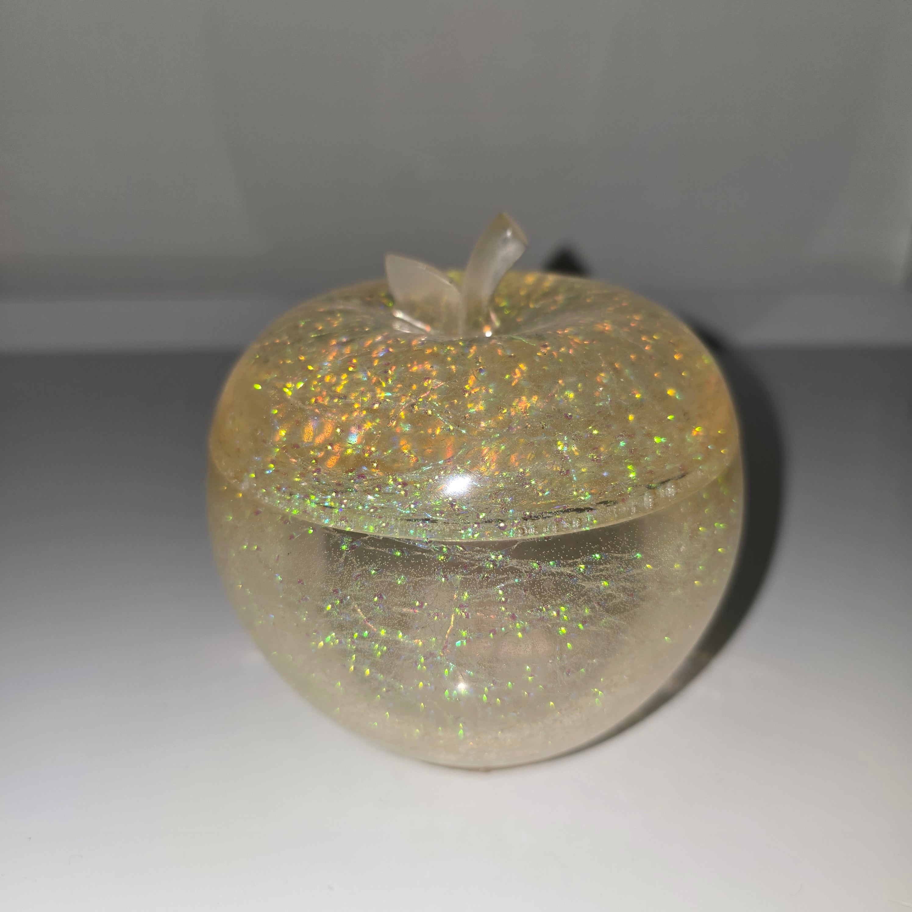 Apple-Shaped Jewellery Box – Handmade Resin Trinket Box (Assorted Colours)