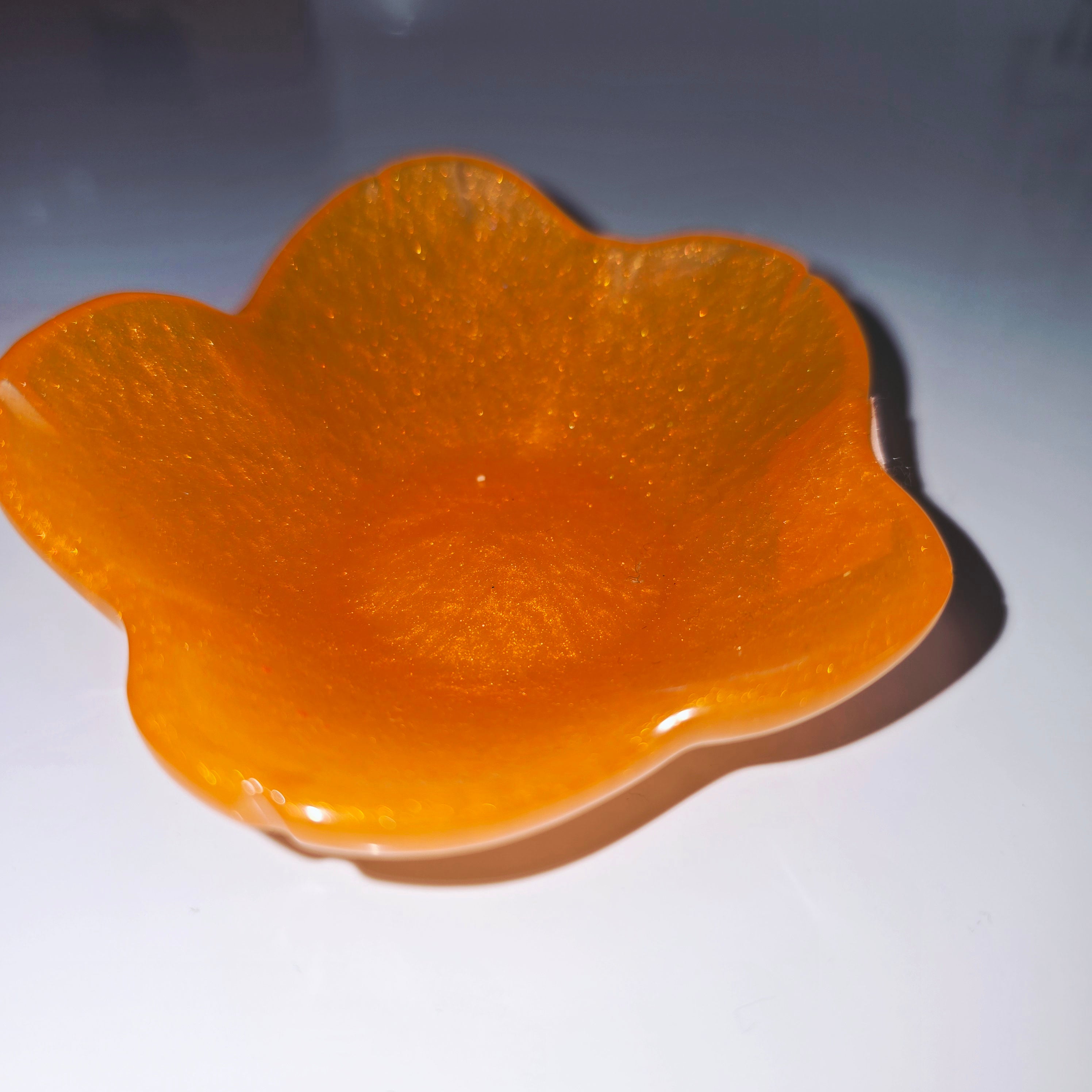 Handmade Resin Tealight Holder – Small Decorative Candle Base (9 cm)