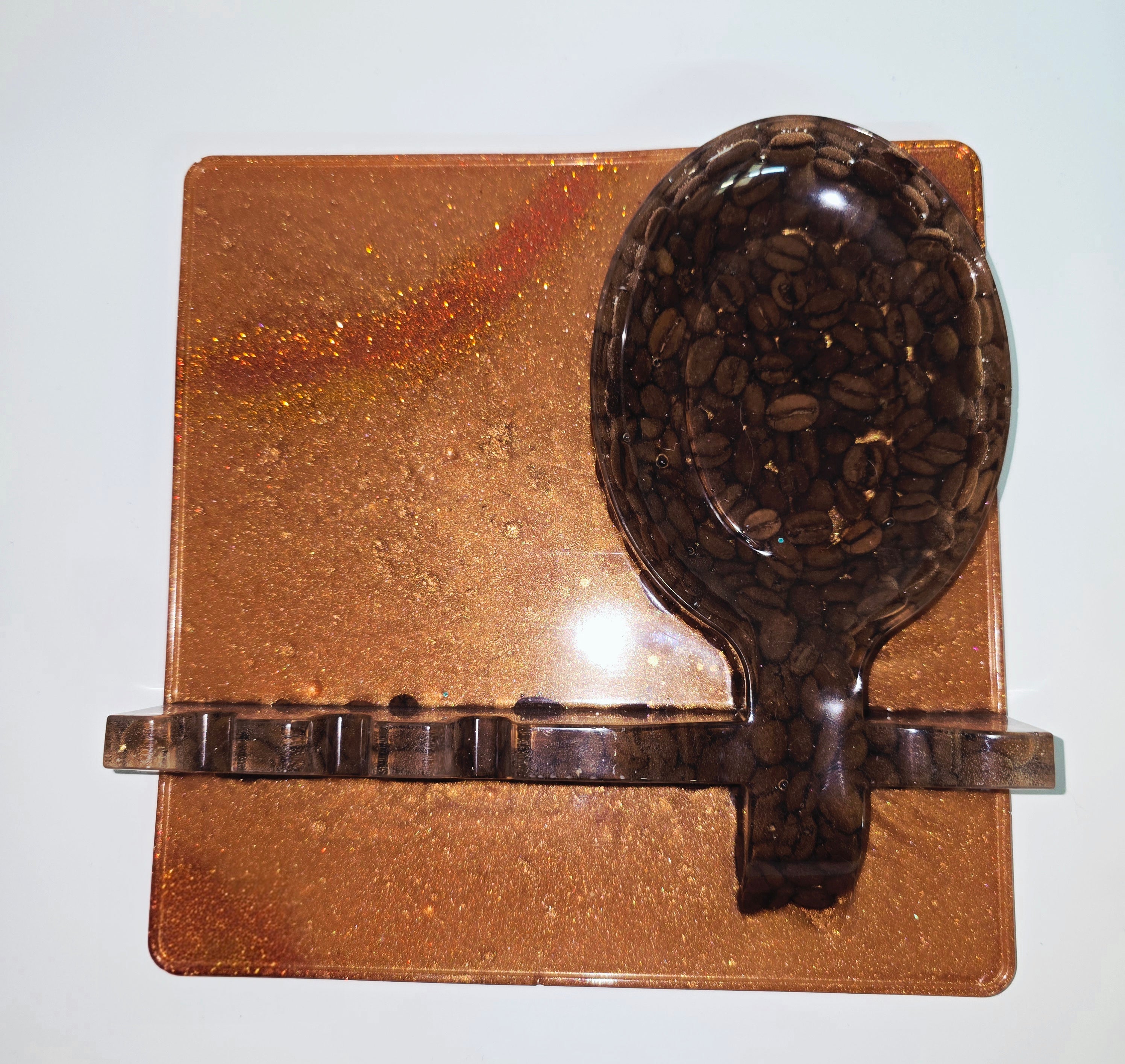 Handmade Resin Spoon Rest – Decorative Kitchen Utensil Holder