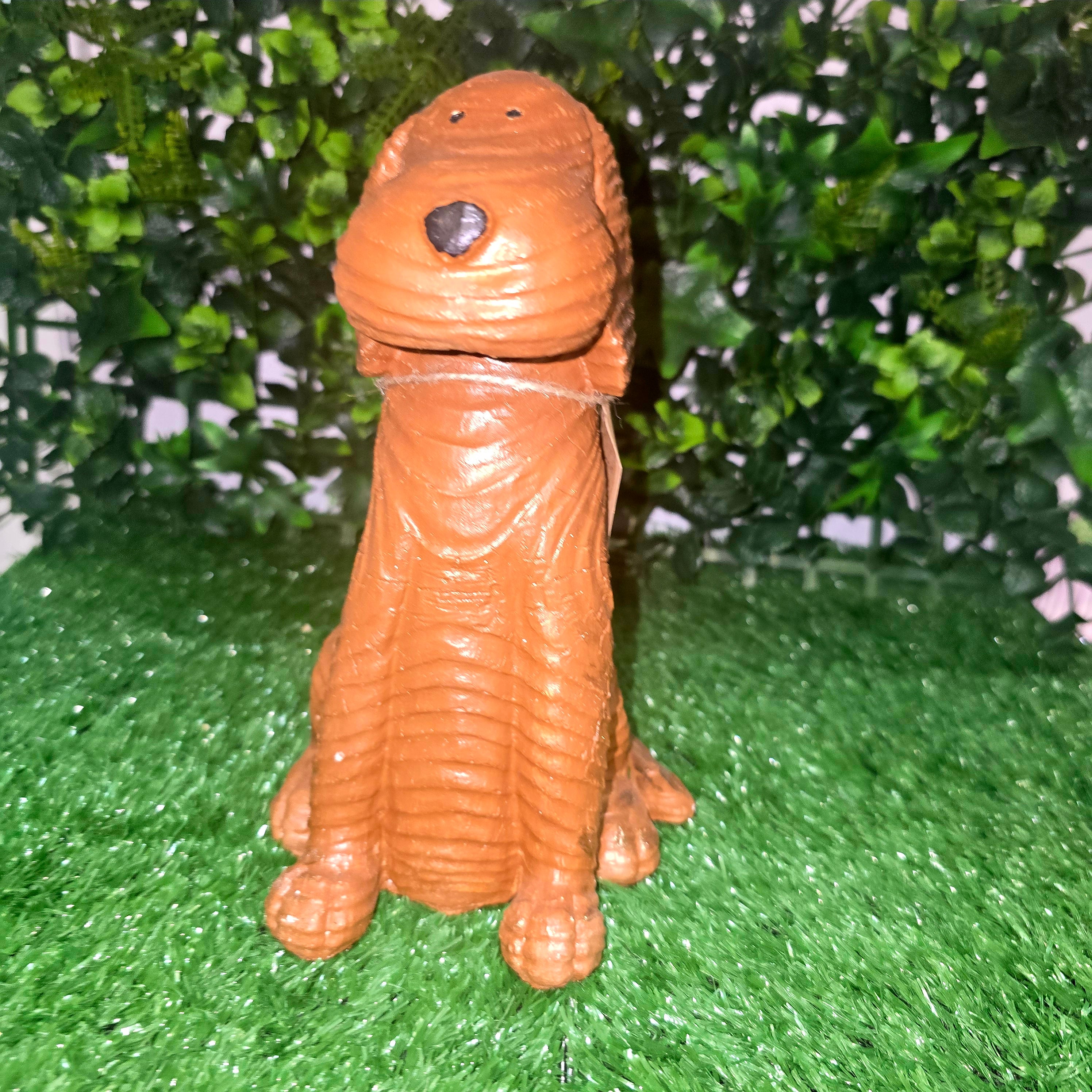 Handmade Cement Dog Sculpture with Wood Effect – Decorative Garden & Home Ornament