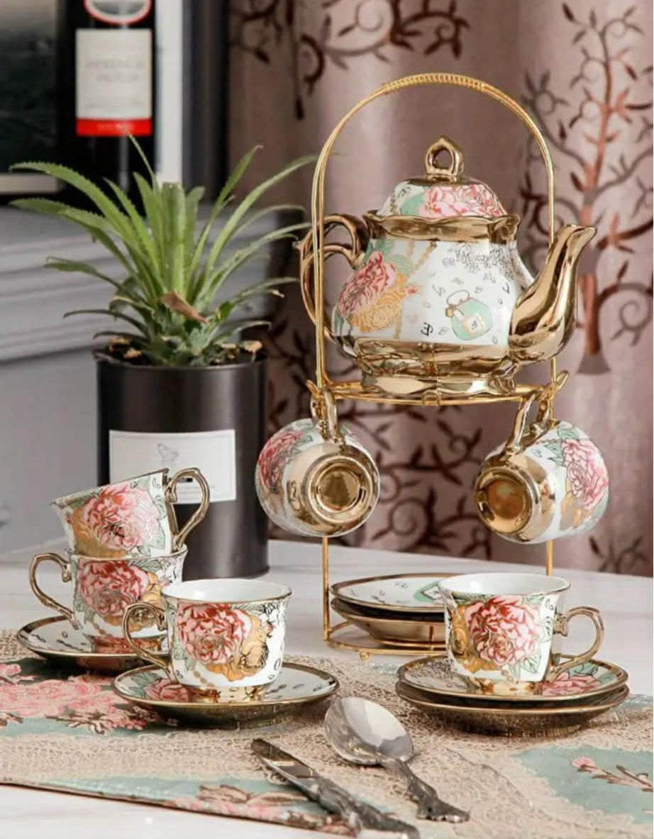 Luxury European Ceramic Coffee & Tea Set – Vintage Floral Cups & Teapot