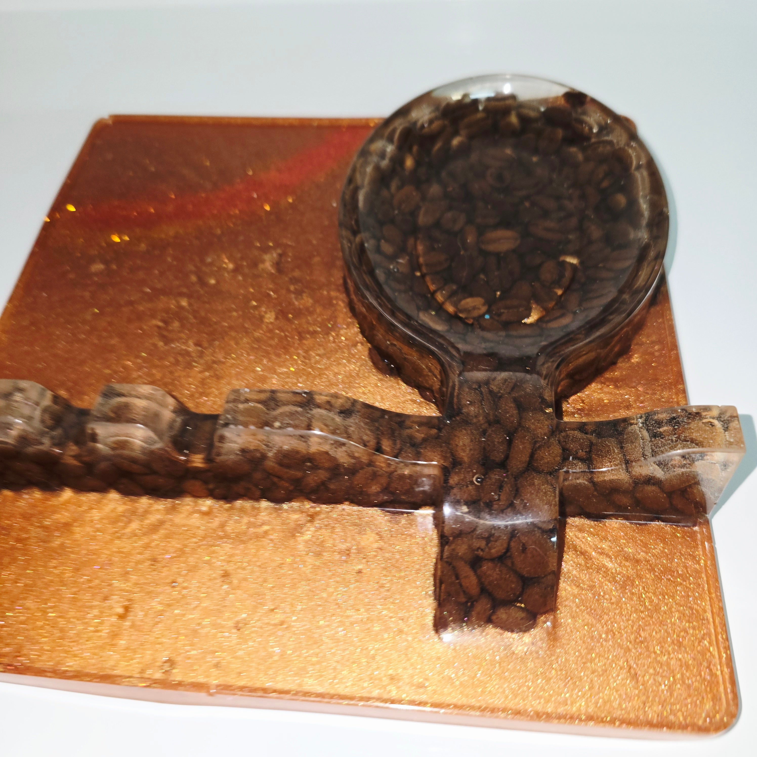 Handmade Resin Spoon Rest – Decorative Kitchen Utensil Holder