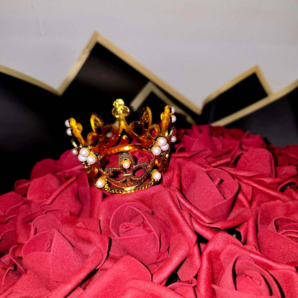 Luxury Eternal Roses Bouquet – 51 Forever Roses with Crown | Handcrafted Gift