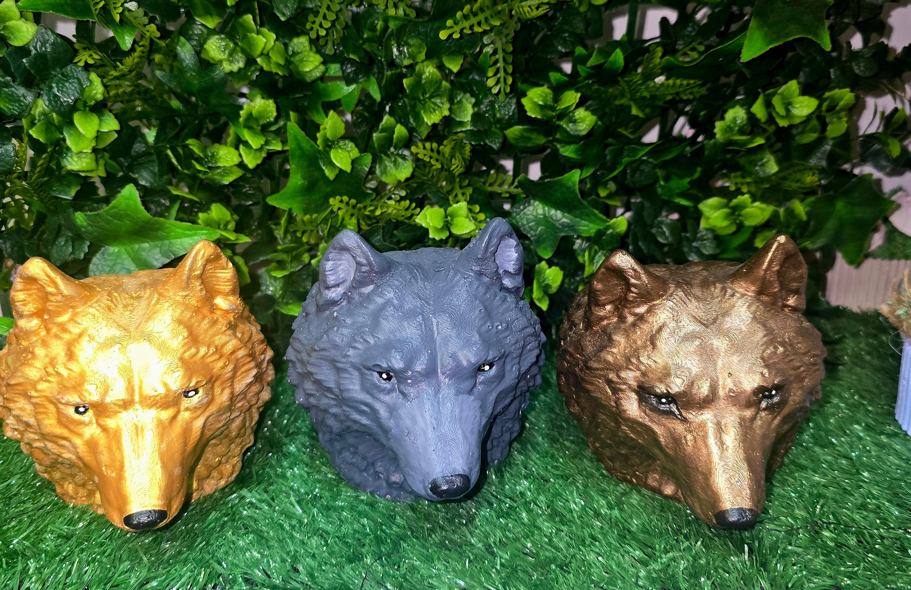 Handmade Concrete Wolf Head Garden Ornament