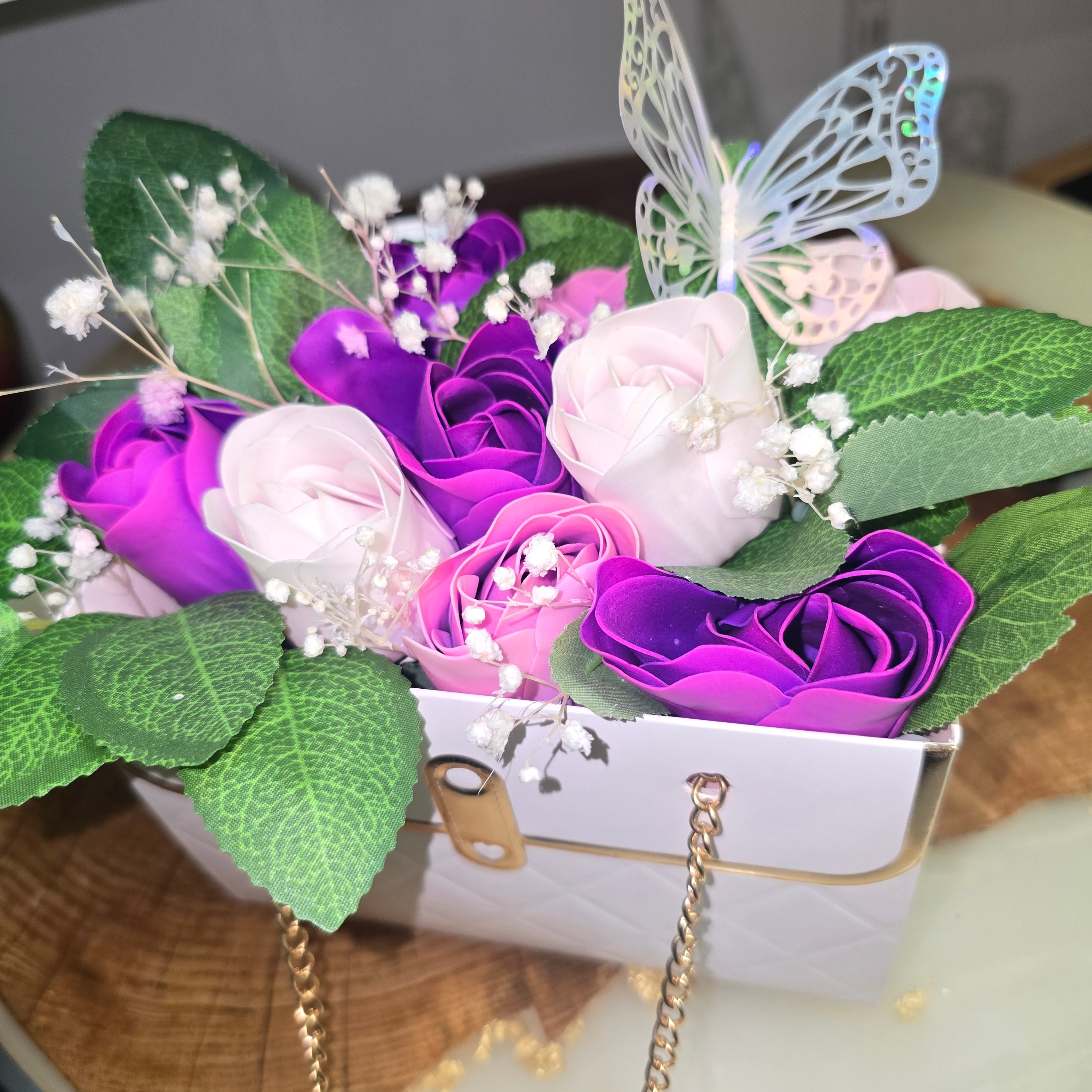 Luxury Gift Box with Eternal Roses and Natural Dried Flowers