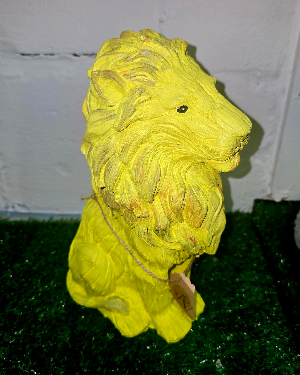 Handmade Cement Lion Sculpture – Decorative Garden & Home Ornament