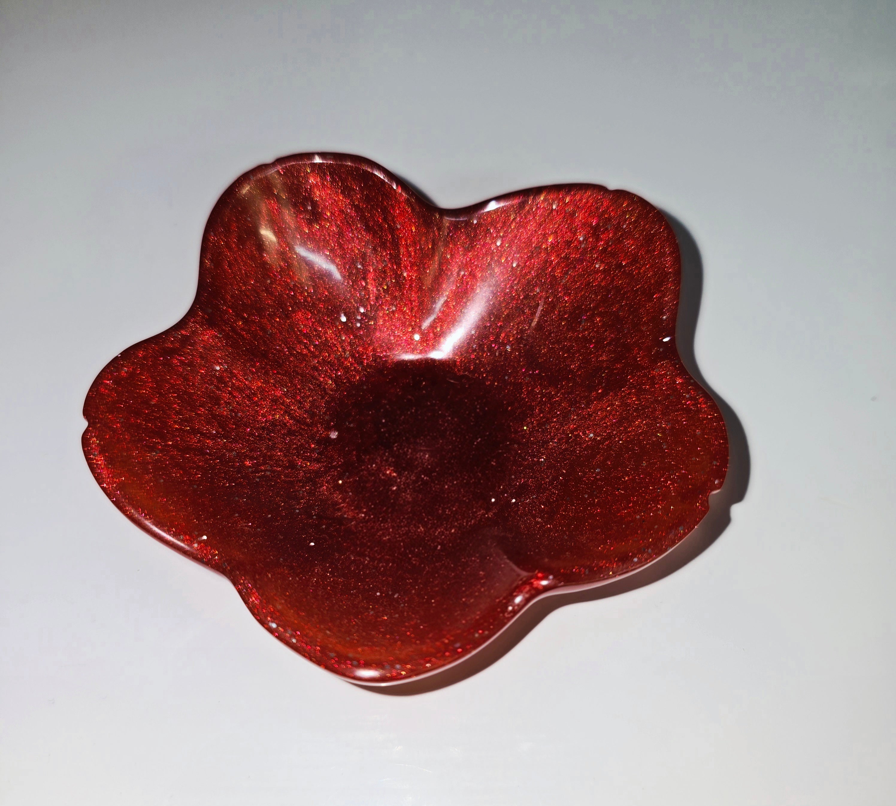 Handmade Resin Tealight Holder – Small Decorative Candle Base (9 cm)
