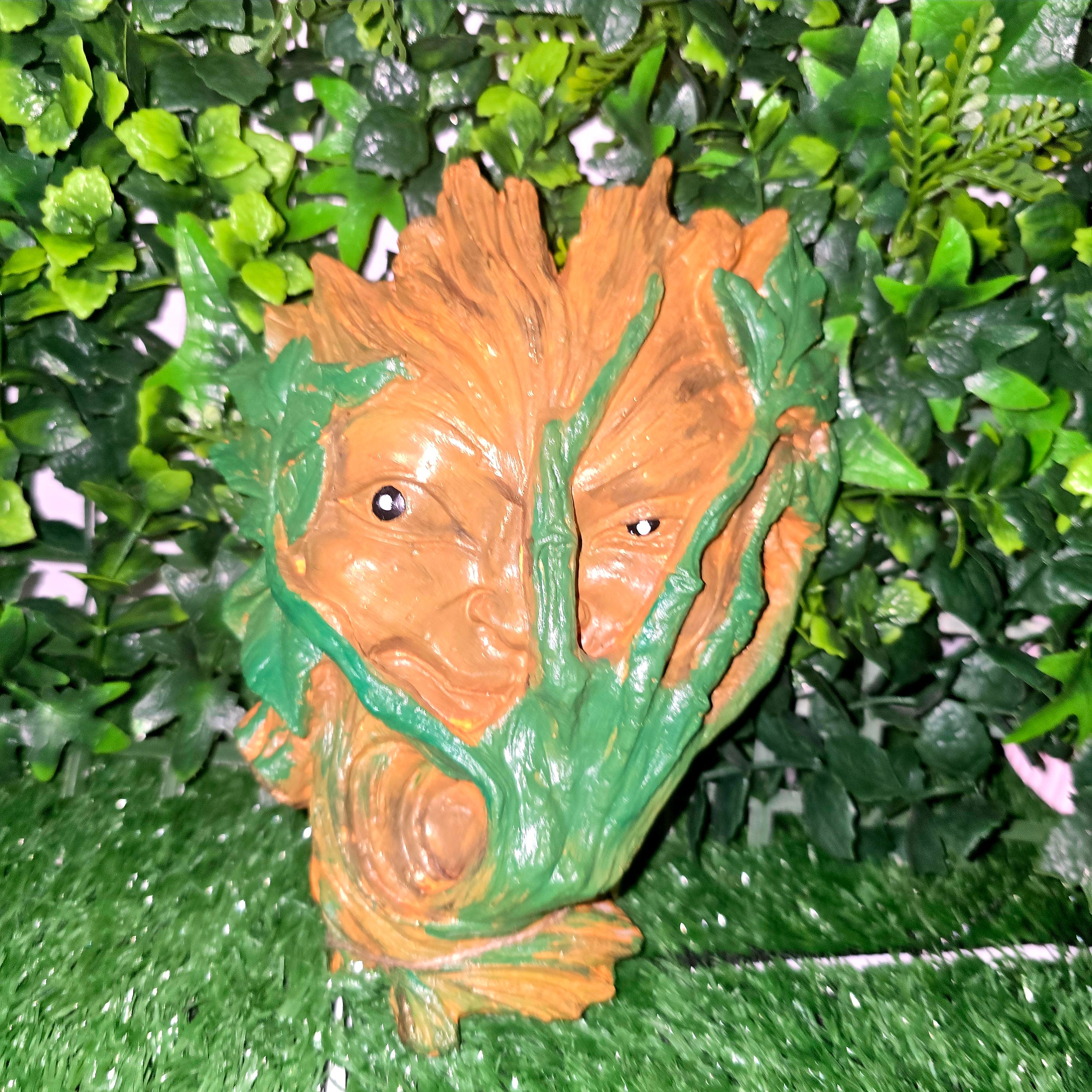 Handmade Tree Bark Face Sculpture – Cement Garden & Home Decor