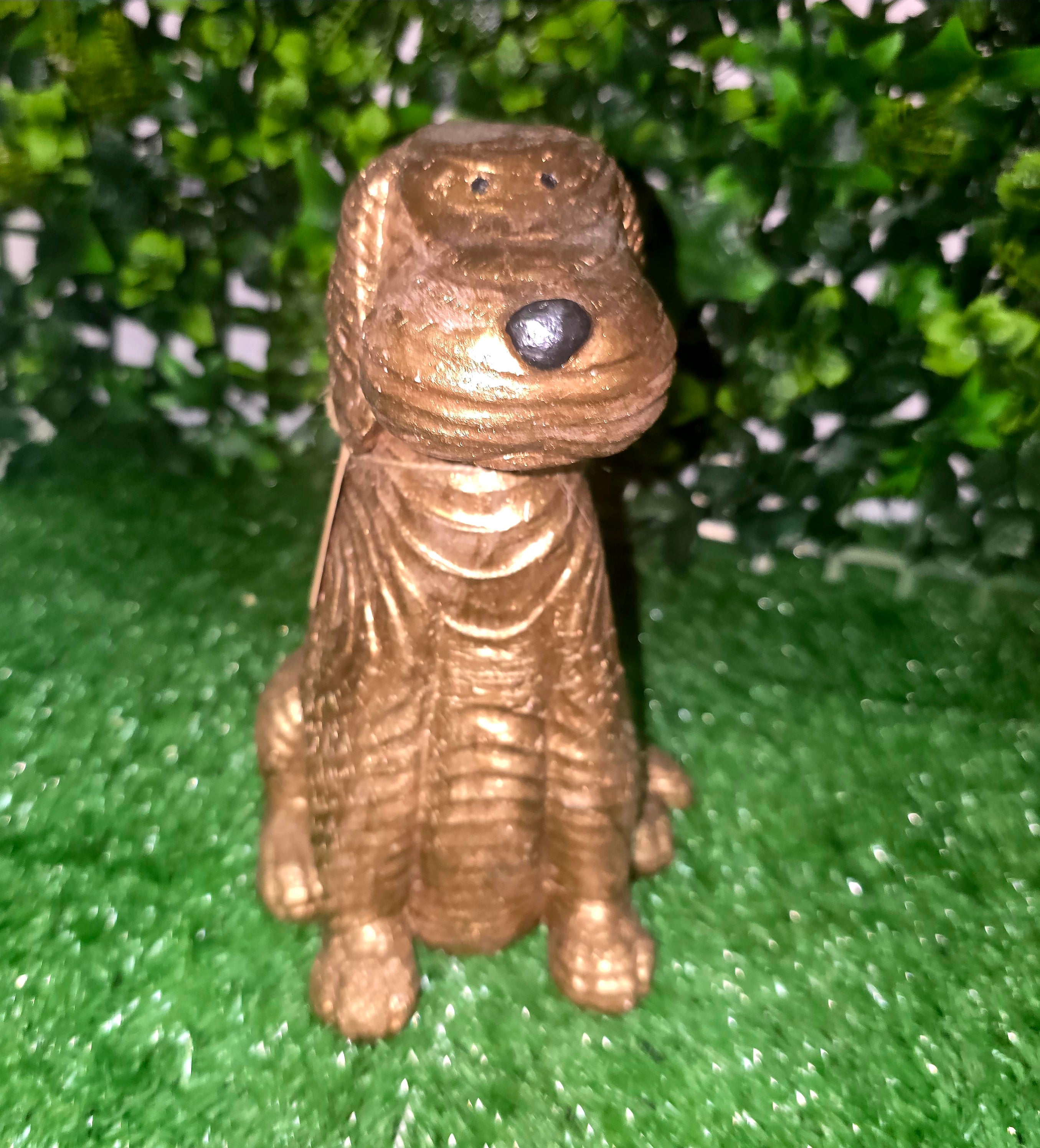 Handmade Cement Dog Sculpture with Wood Effect – Decorative Garden & Home Ornament