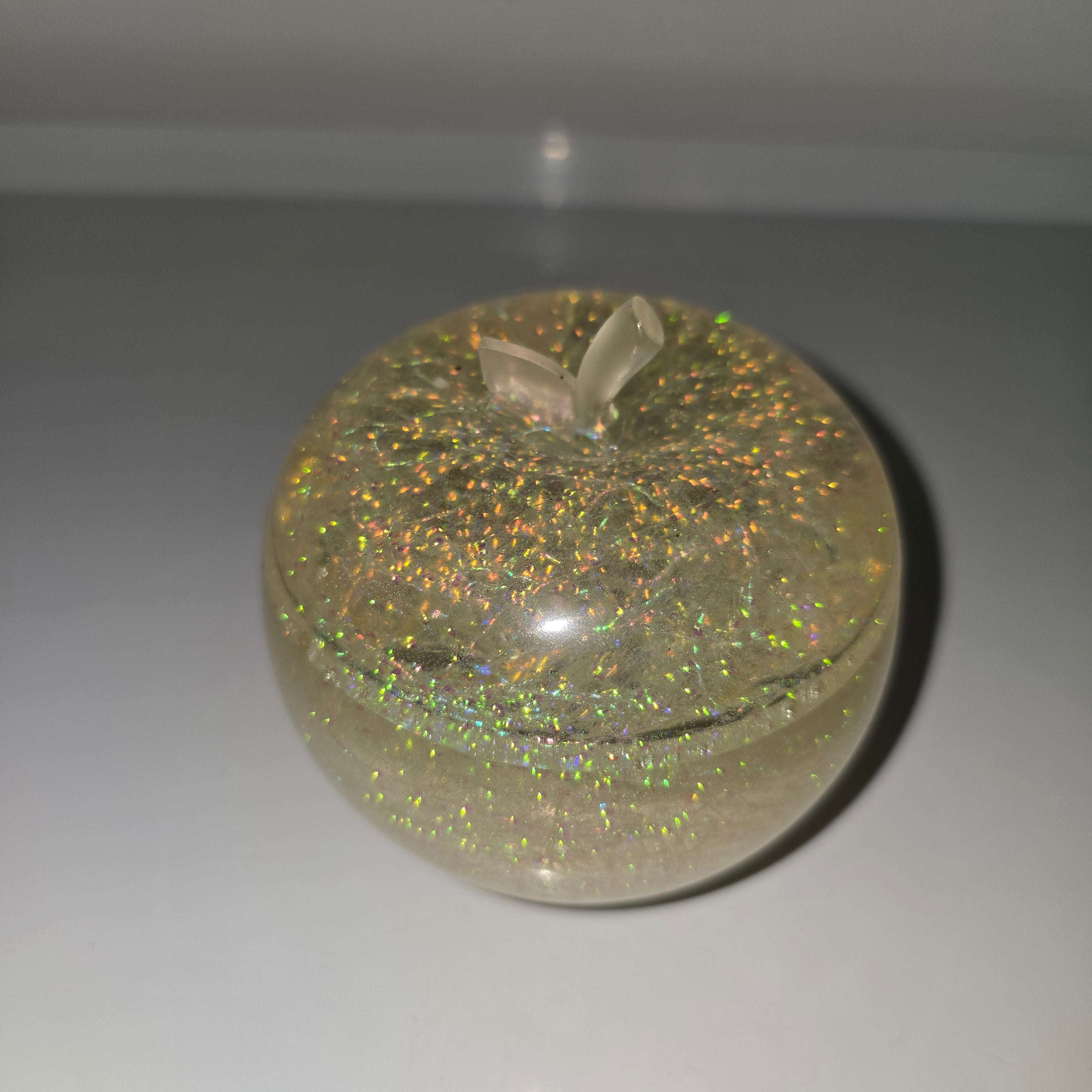 Apple-Shaped Jewellery Box – Handmade Resin Trinket Box (Assorted Colours)