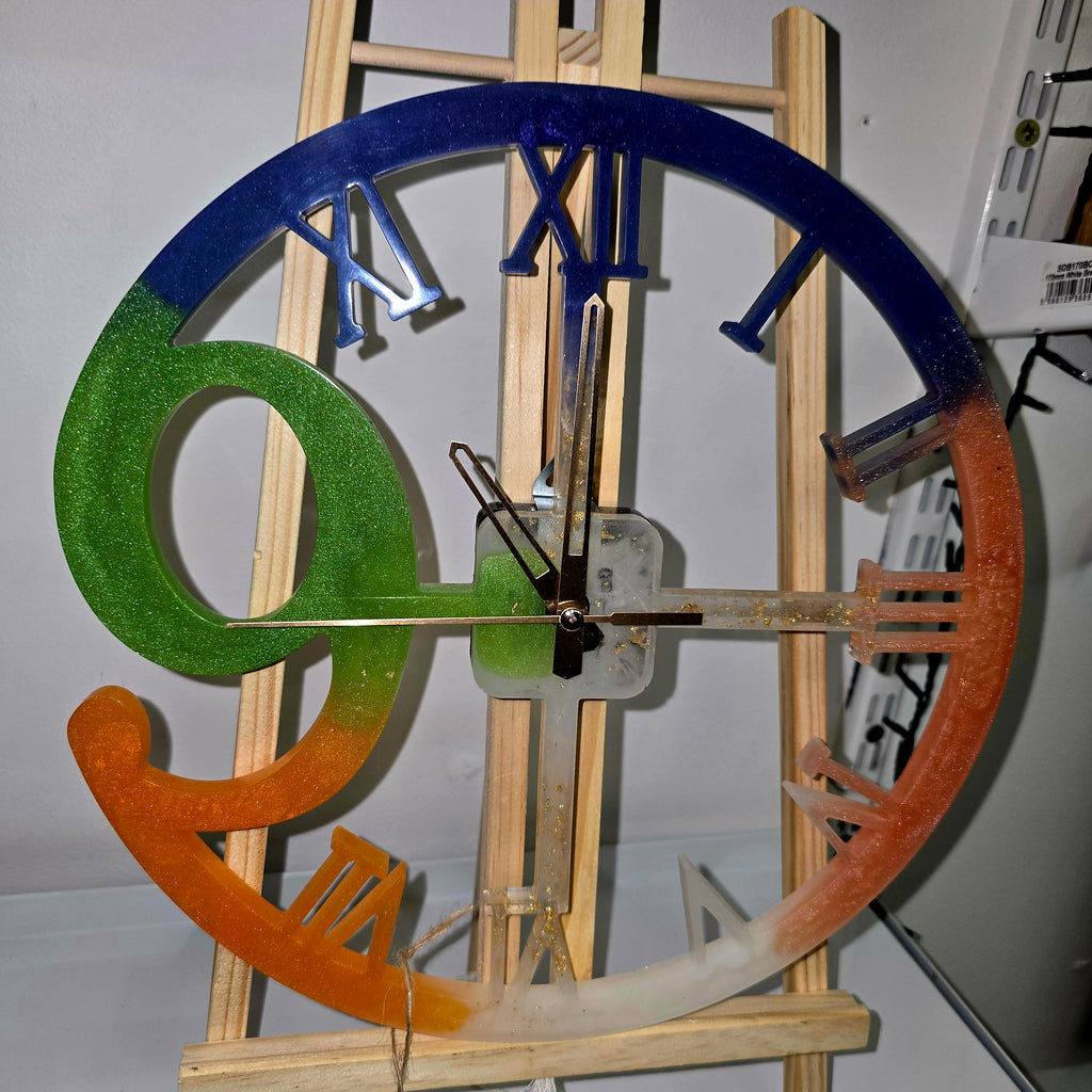 Handmade Epoxy Resin Wall Clock – 30 cm Modern Artistic Design