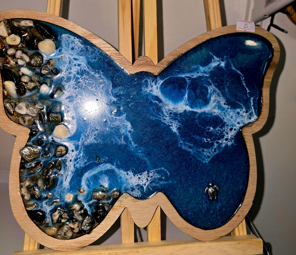 Handmade Butterfly Resin Serving Board – Abstract Decorative Tray (23 × 30 cm)