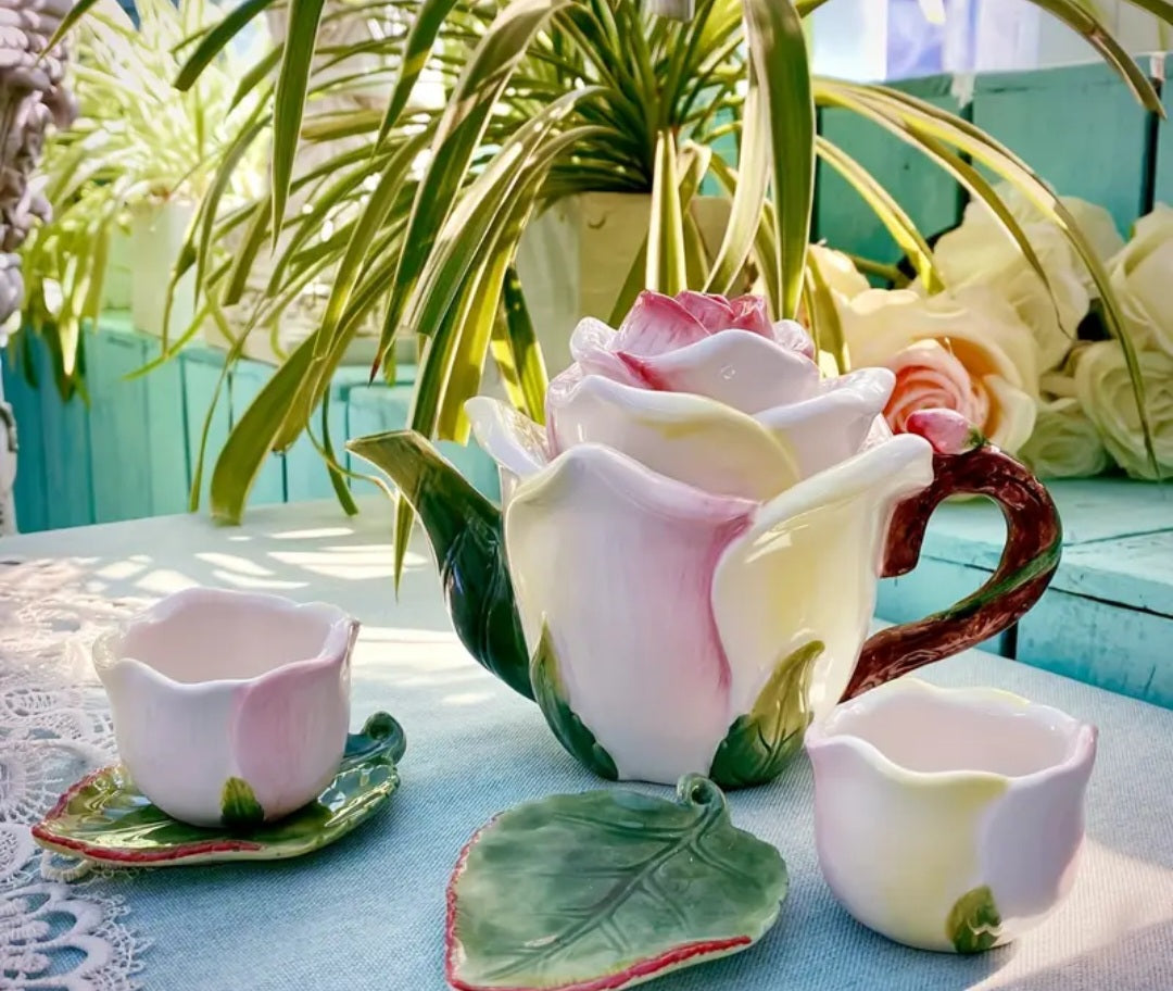 Rose Design Ceramic Tea Set – Teapot, 2 Cups & Leaf Saucers