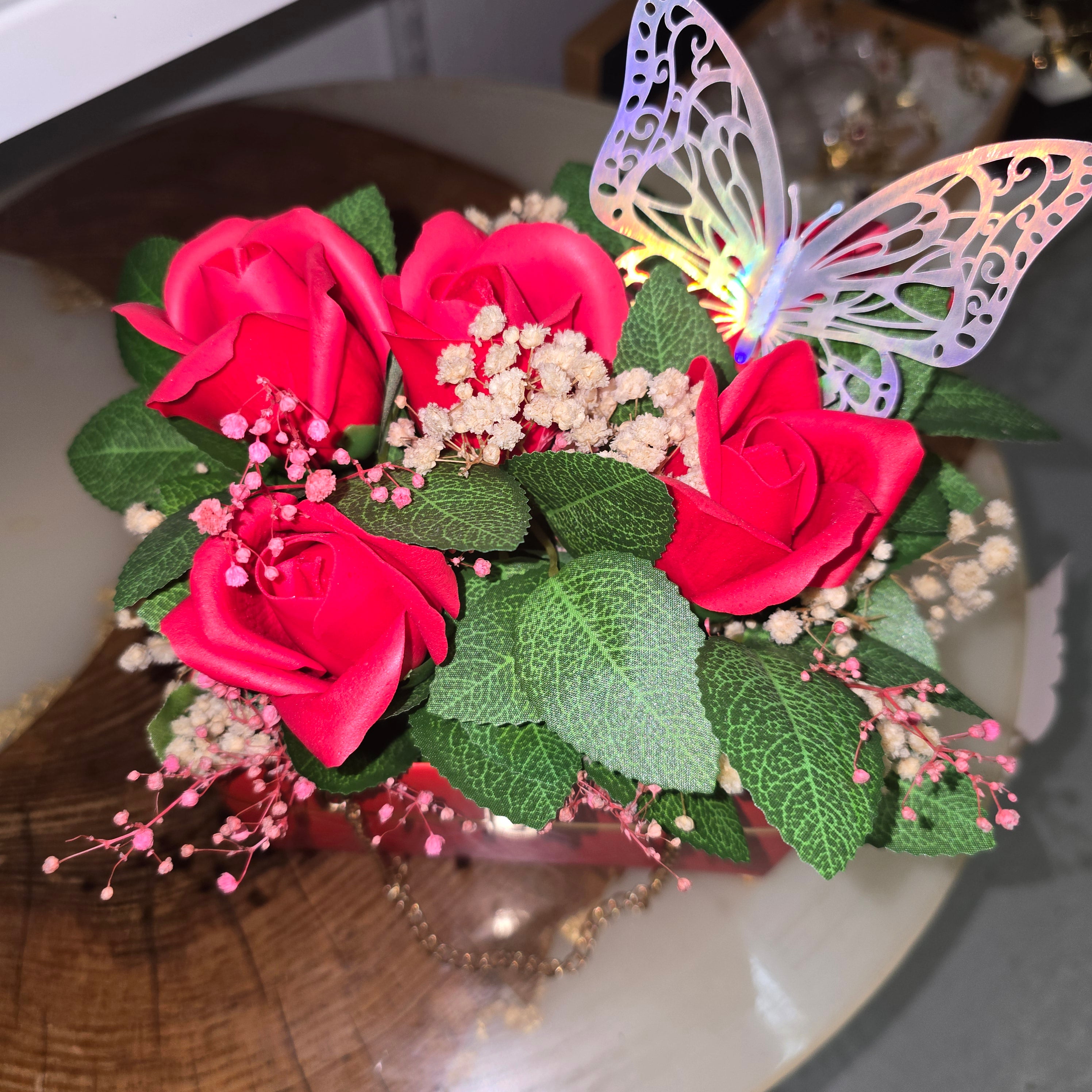 Luxury Gift Box with Eternal Roses and Natural Dried Flowers