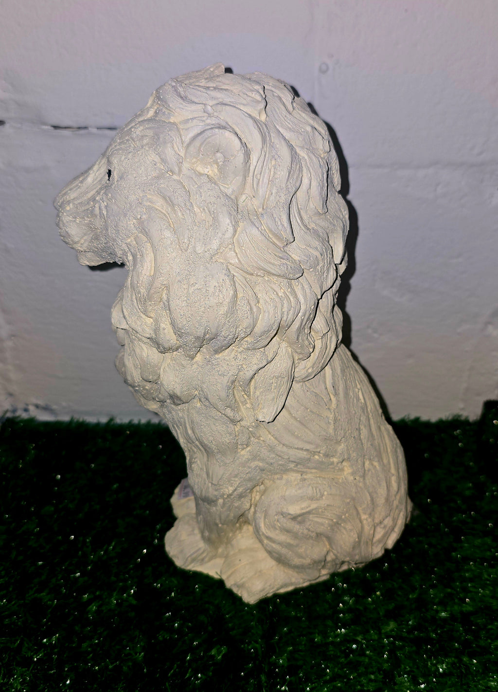 Handmade Cement Lion Sculpture – Decorative Garden & Home Ornament