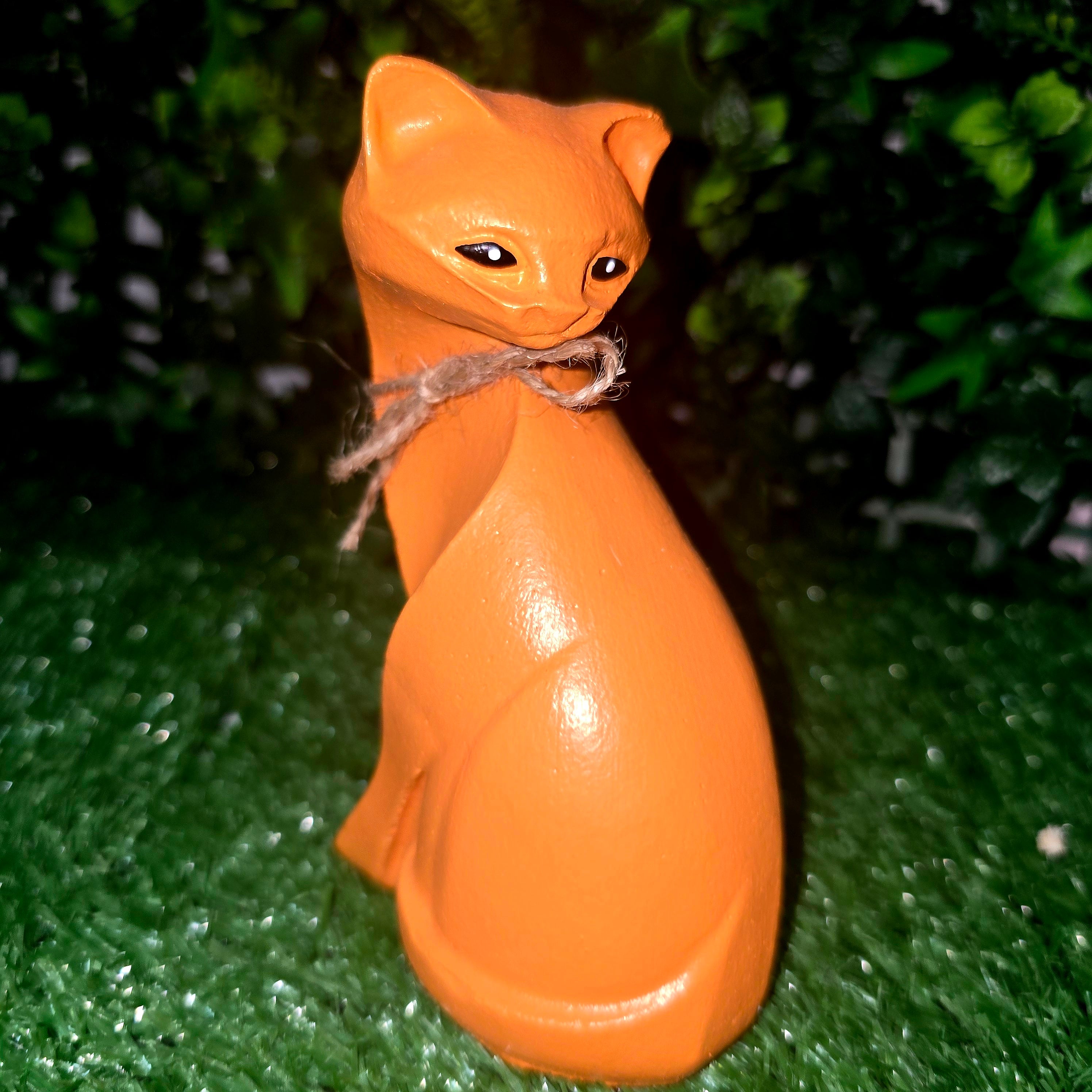 Handmade Cement Cat Figurine – Garden & Home Decor