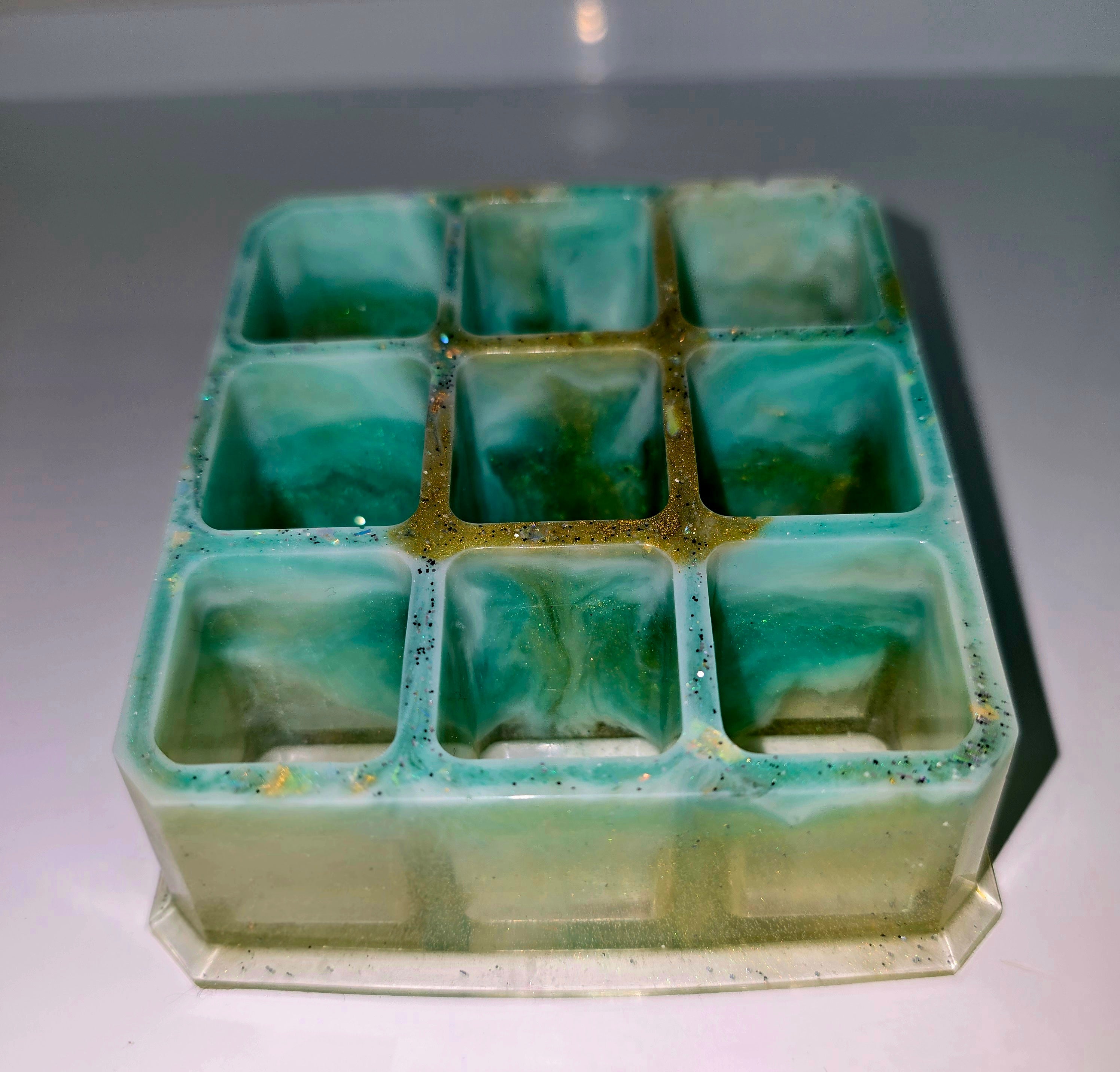 Handmade Resin Makeup Organiser – Brush, Lipstick & Pencil Holder